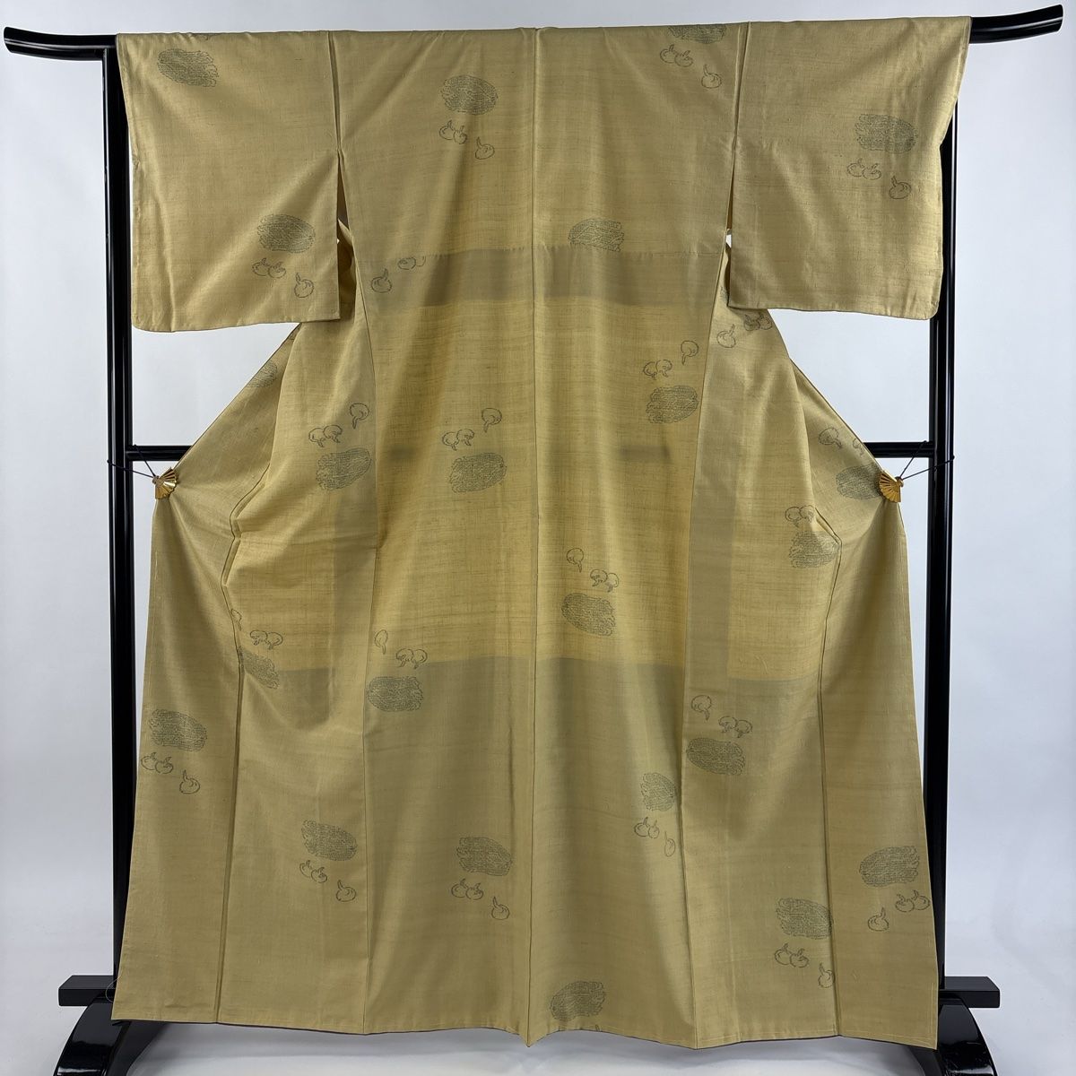 結城紬 身丈166 cm 裄丈66.5 M 袷 証紙 野菜 くわい からし色 正絹 秀品