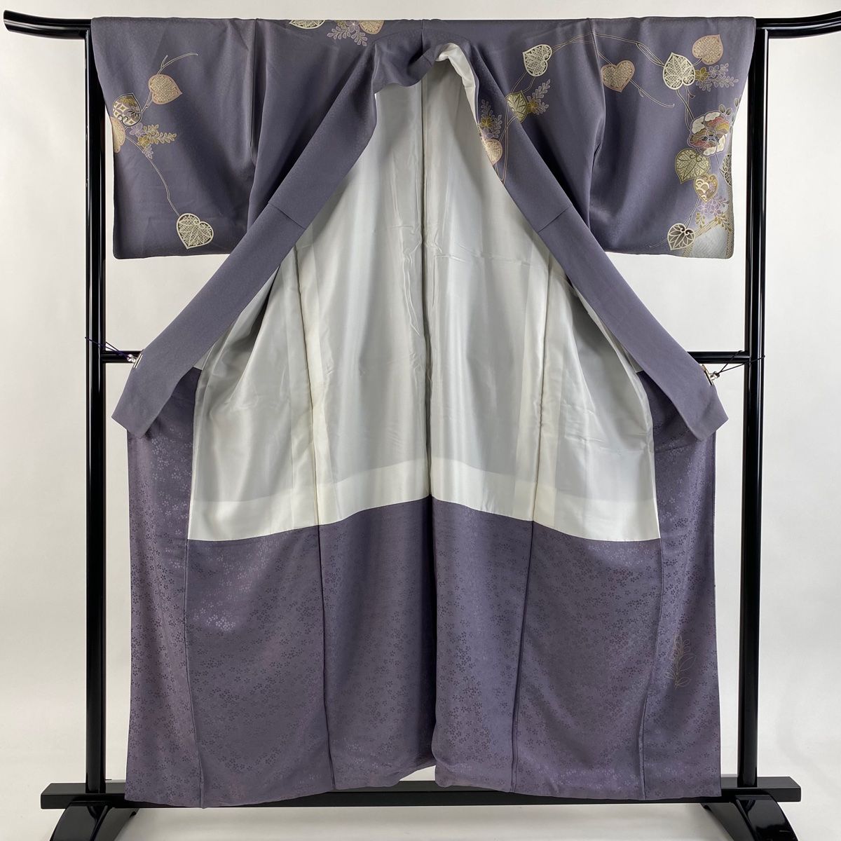  訪問着 身丈157 5 cm 裄丈64 M 袷 落款 葵 草花 金彩 ぼかし 灰紫 正絹 秀品 一つ紋 訪問着 付け下げ 着物