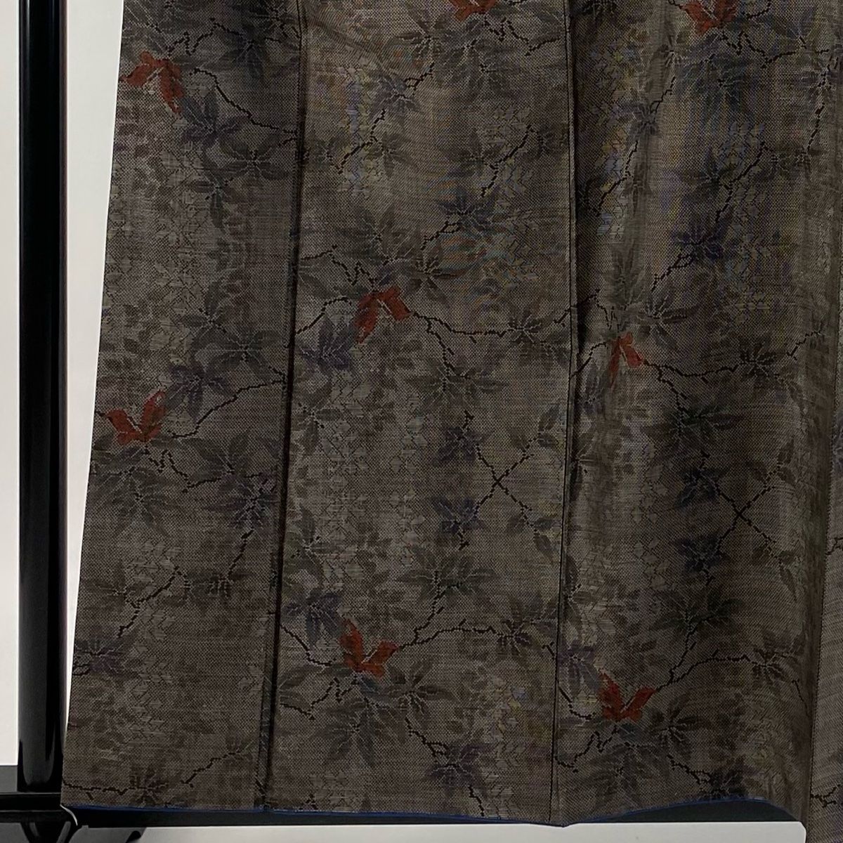 紬 身丈159 cm 裄丈65 M 袷 枝花 焦茶色 正絹 秀品