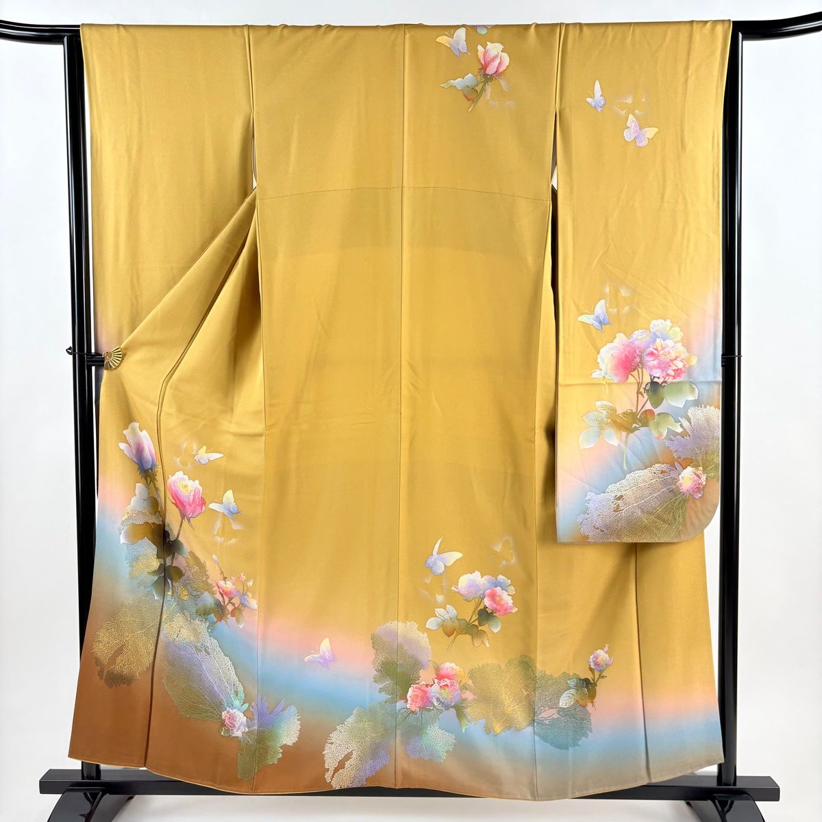 振袖 身丈157.5 cm 裄丈64 M 袷 薔薇 蝶 金彩 ぼかし 黄土色 正絹 秀品