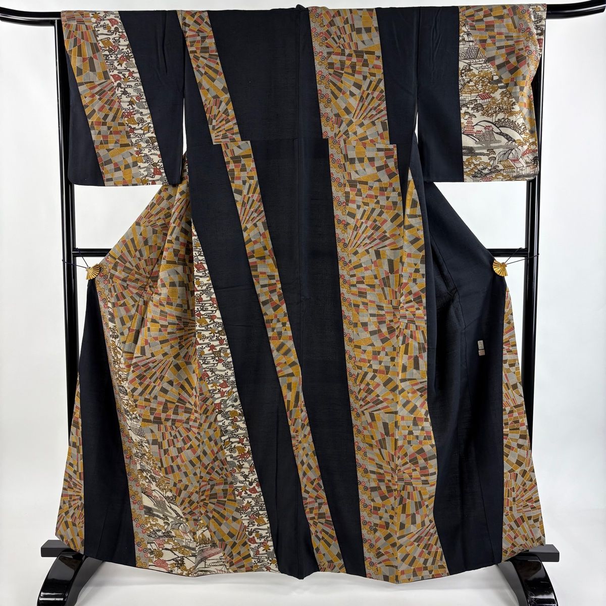 訪問着 身丈161.5 cm 裄丈66.5 M 袷 紬地 落款 家屋 笠松 墨色 正絹 秀品