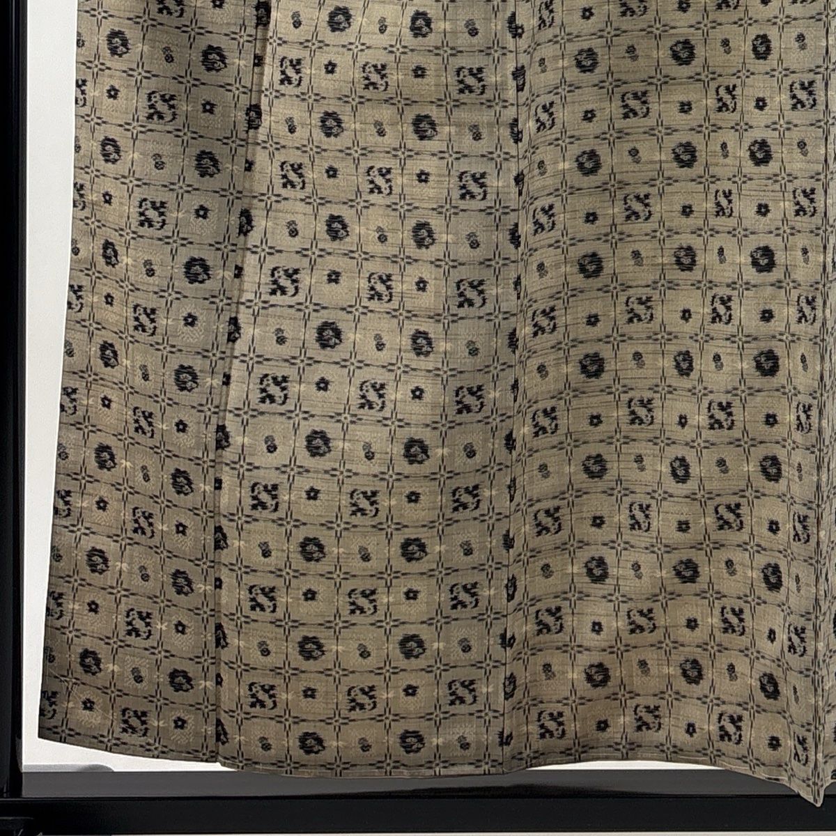 紬 身丈157 5 cm 裄丈66 M 袷 松竹梅 格子 灰茶 正絹 秀品