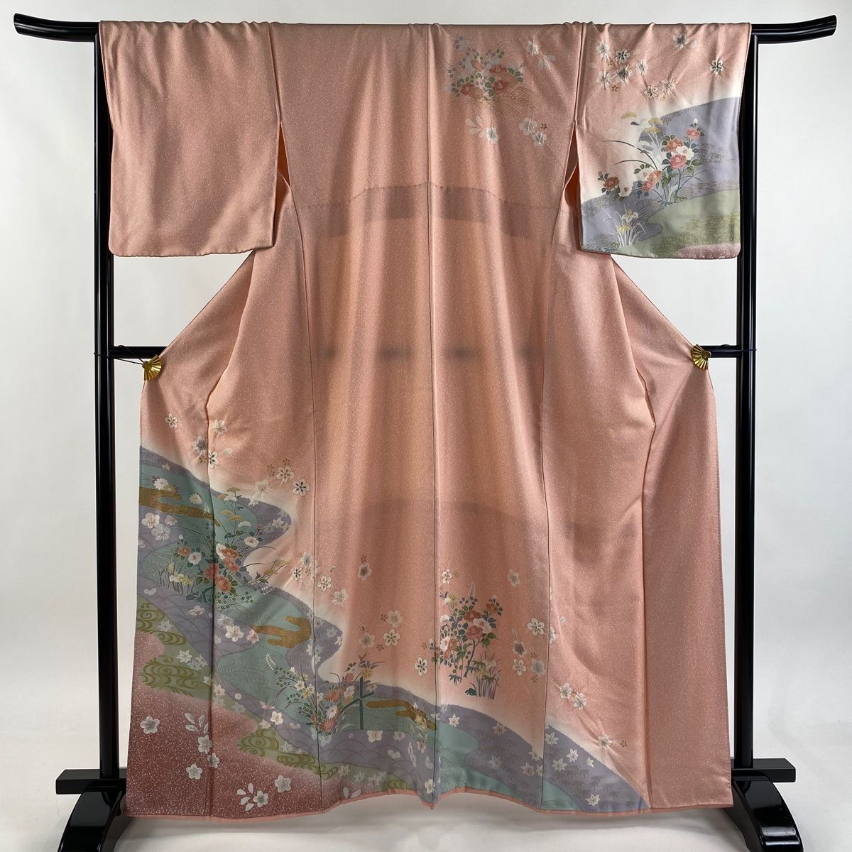 訪問着 身丈162 cm 裄丈67.5 L 袷 ふき綿仕立て仕立て 椿 流水 金彩 絞り サーモンピンク 正絹 秀品