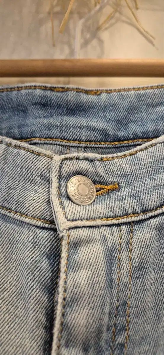 ZADIG-VOLTAIRE ザディグ エ ヴォルテール ライトブルーデニム Lサイズ MERCADOAVALIA_COM_BR