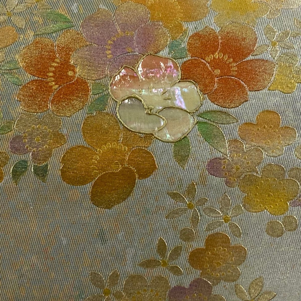 名古屋帯 秀品 草花 螺鈿 金銀彩 銀色 正絹