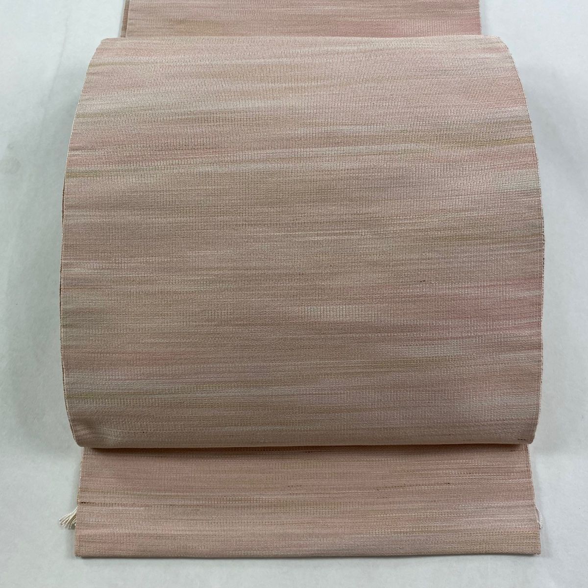 名古屋帯 秀品 落款 ぼかし柄 ピンクベージュ 正絹