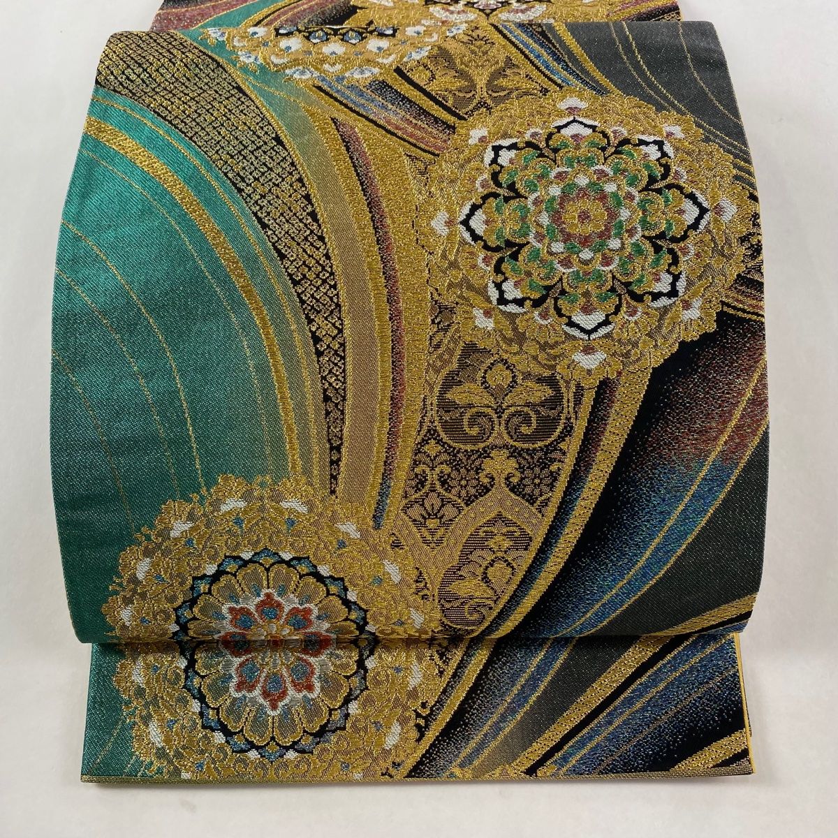 袋帯 秀品 華文 幾何学 金銀糸 箔 緑 六通 正絹