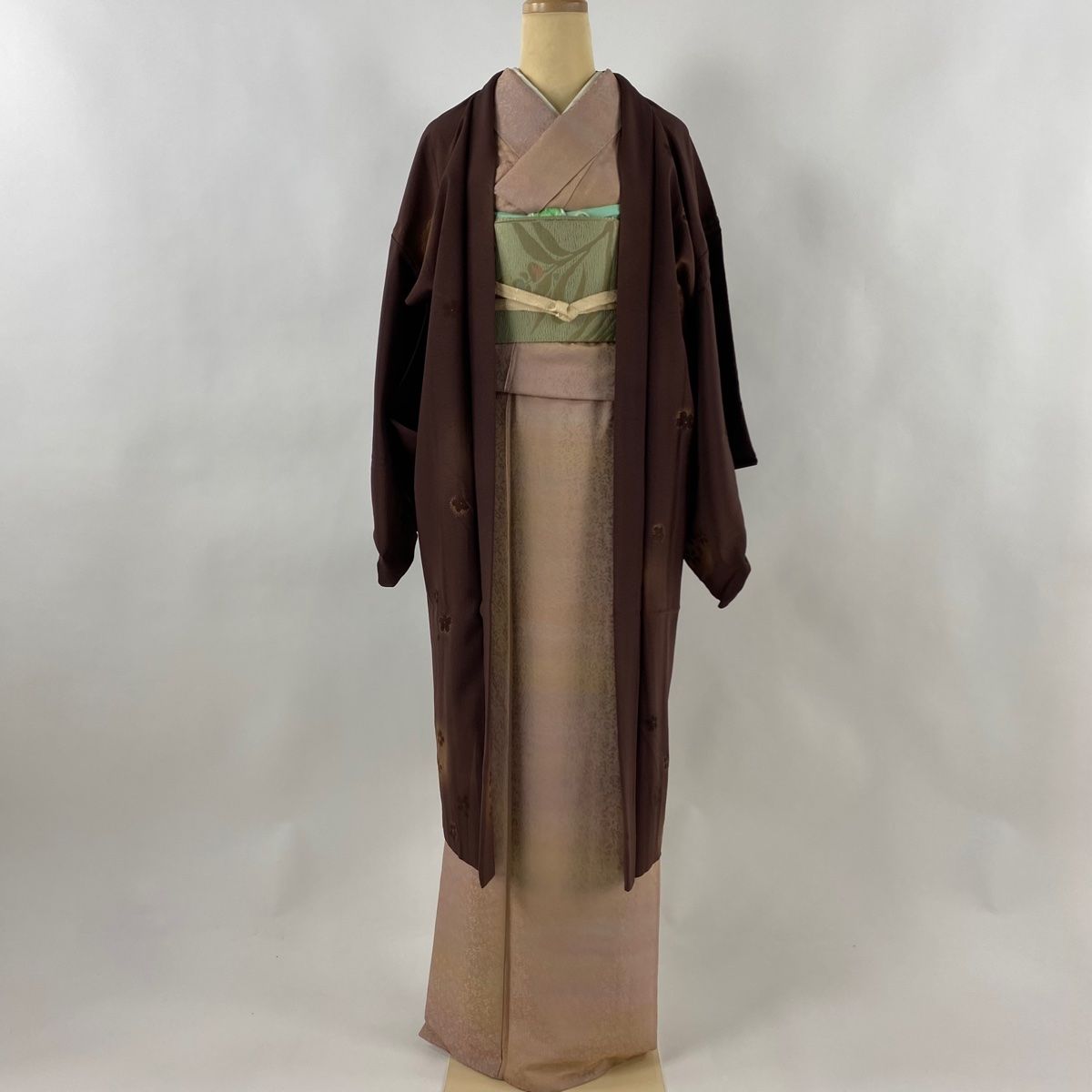 羽織 身丈108 5 cm 裄丈69 L 桜 雪輪 ぼかし 金彩 小豆色 正絹