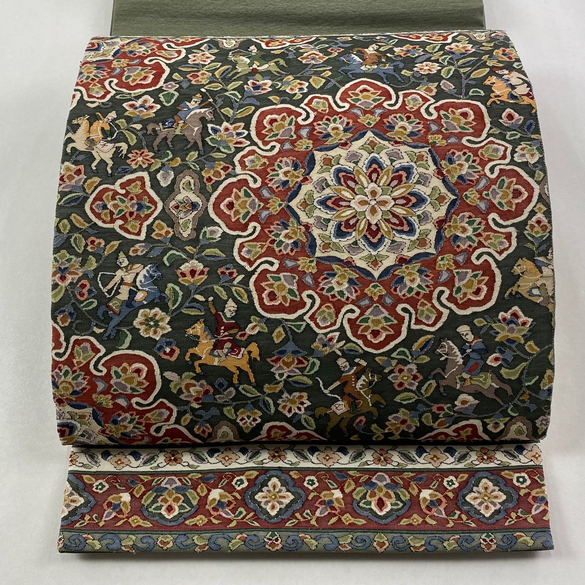 袋帯 華文 狩猟紋 灰緑 お太鼓柄 正絹