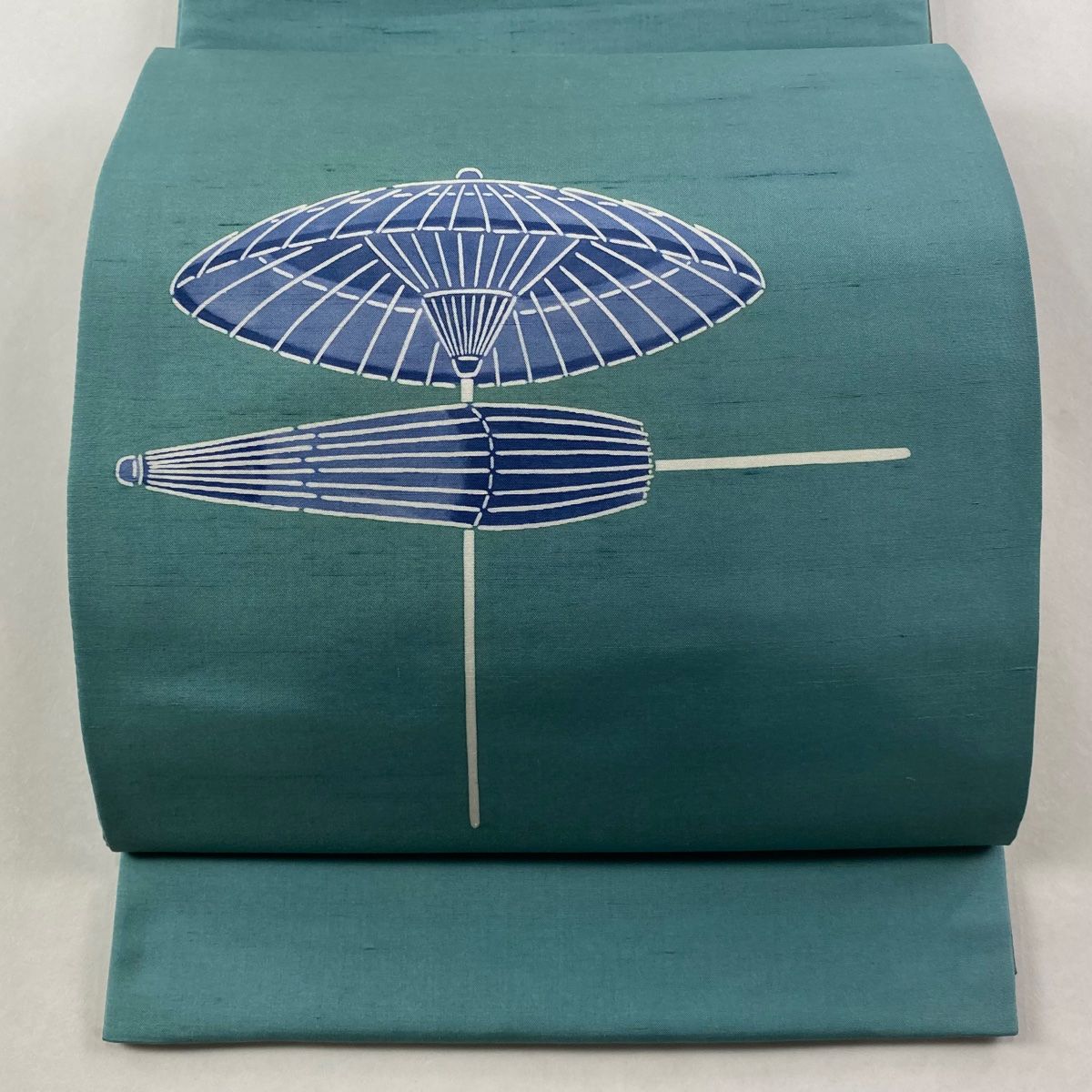 袋帯 栗山吉三郎 落款 紬地 番傘 灰緑 お太鼓柄 正絹