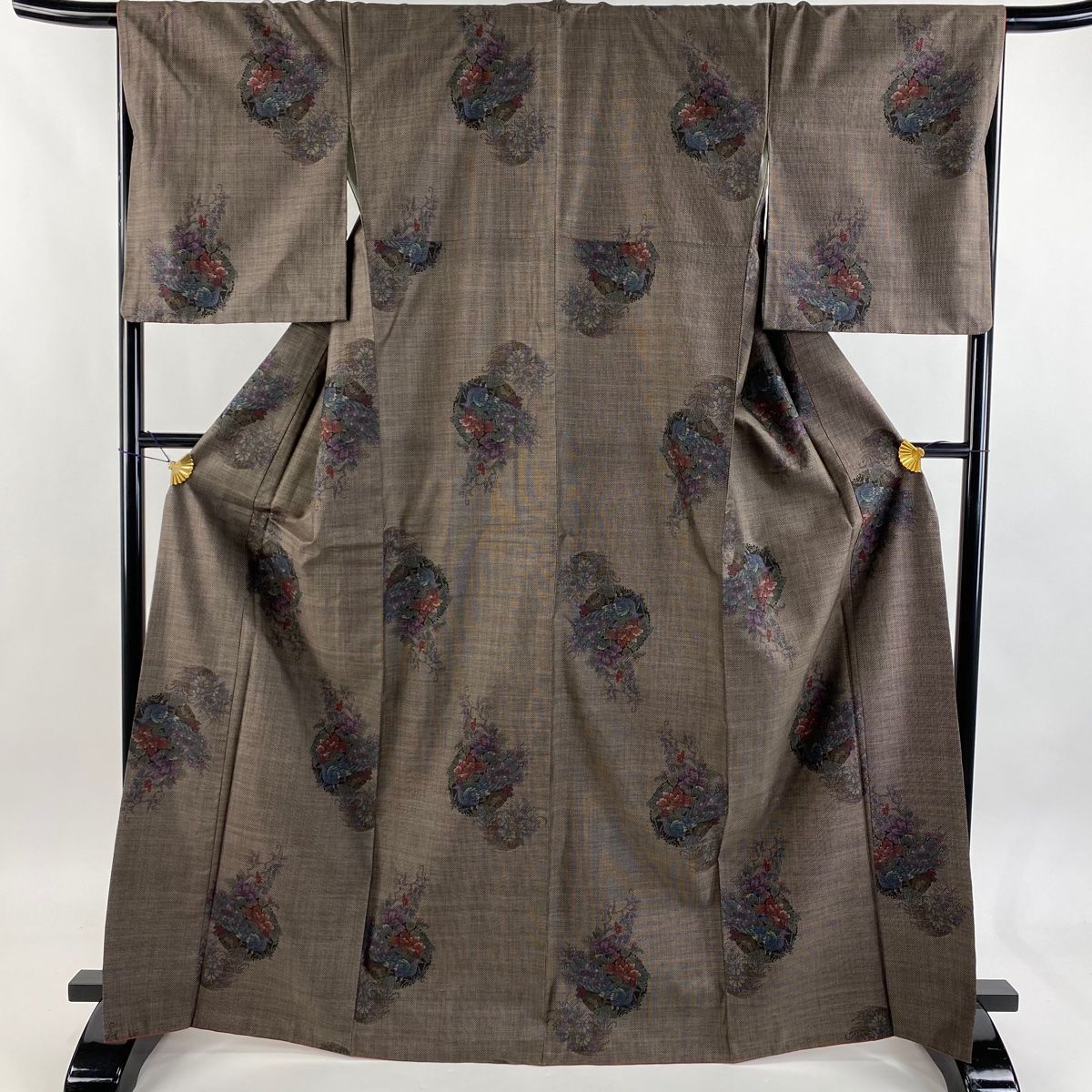 大島紬 身丈167 cm 裄丈67.5 L 袷 純泥染 証紙 花籠 灰茶 正絹