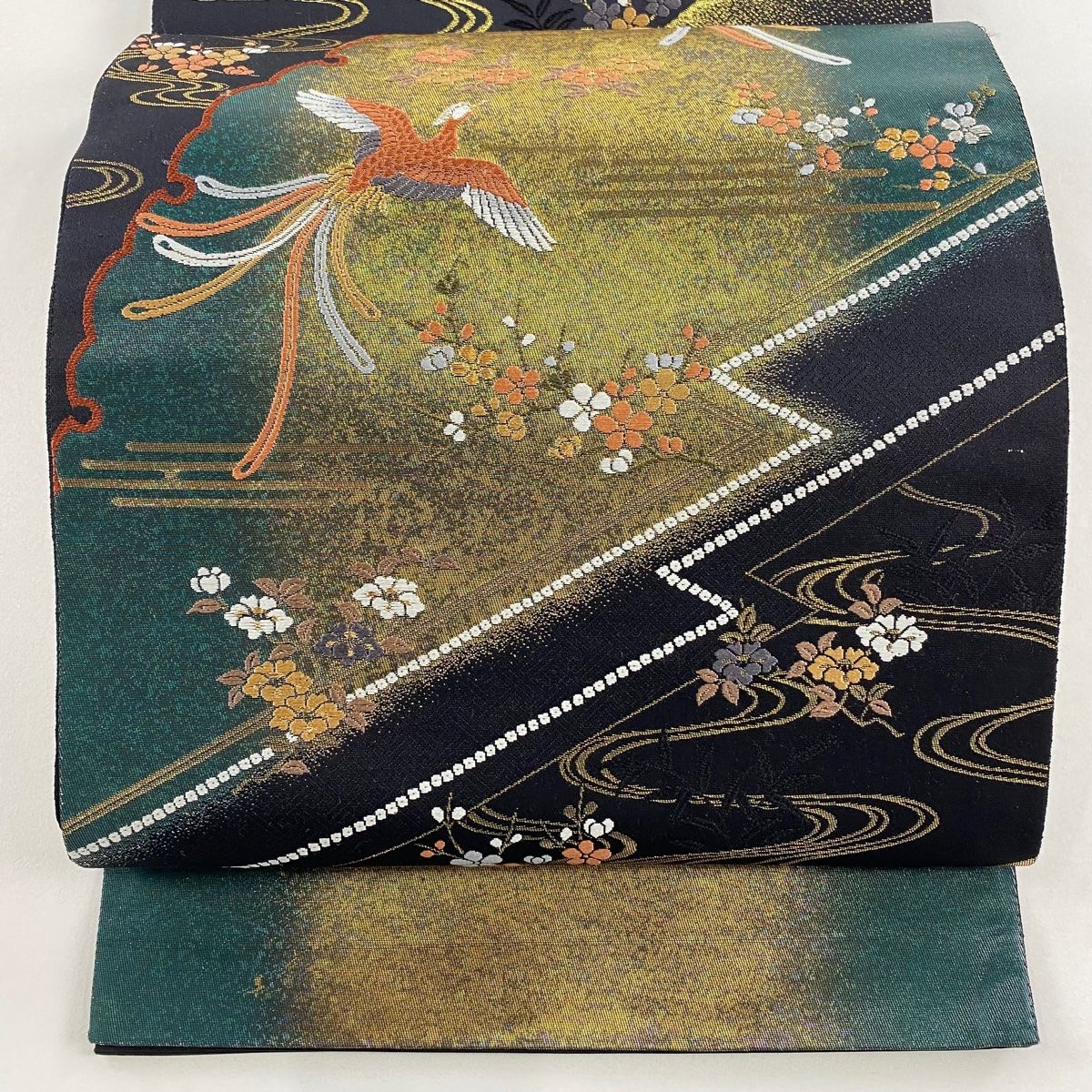 袋帯 花鳥 雪輪 金銀糸 刺繍 黒 六通 正絹