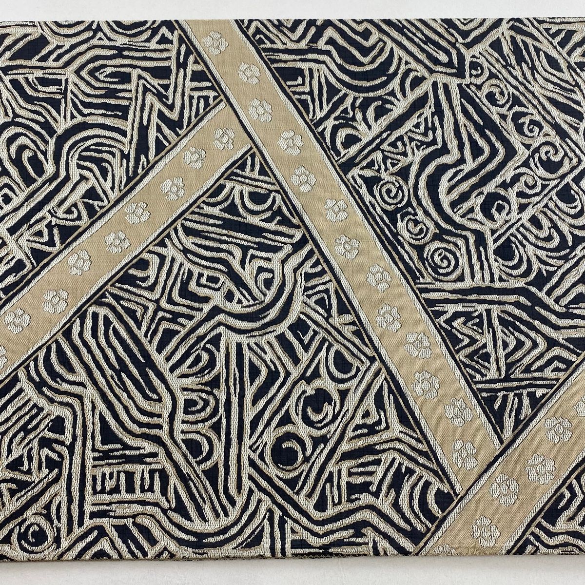 幾何学模様 紺色