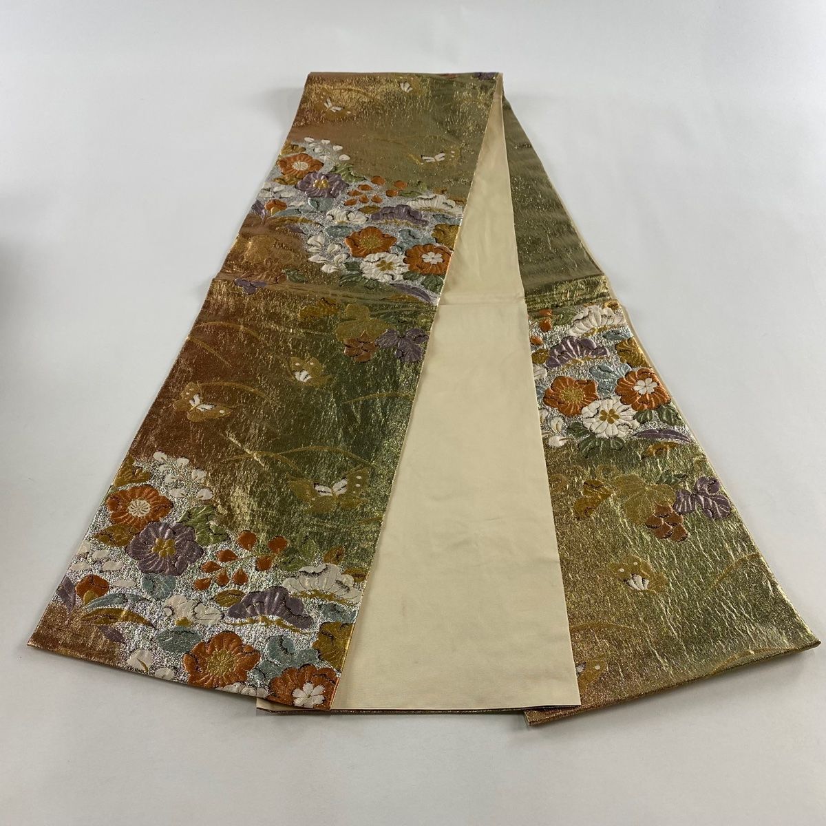  袋帯 秀品 草花 蝶 金糸 箔 金色 六通 正絹 袋帯 帯