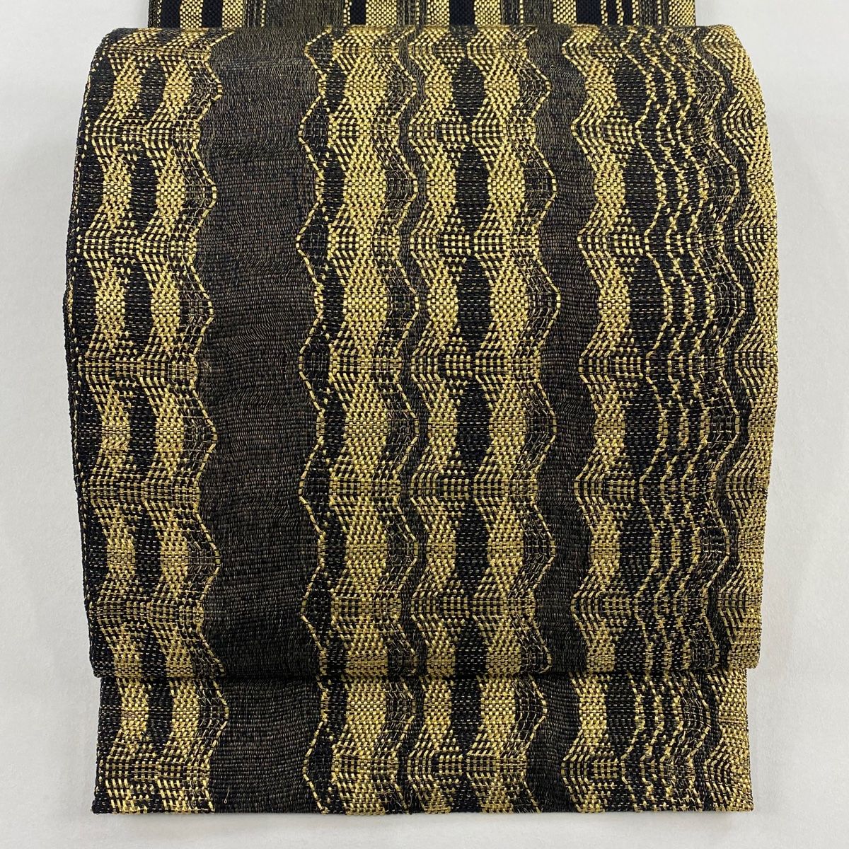 袋帯 秀品 幾何学 縞 金糸 黒 お太鼓柄 正絹