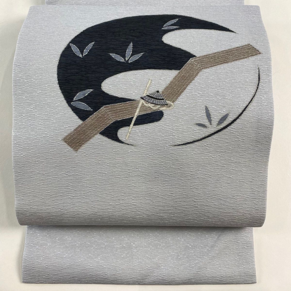 名古屋帯 秀品 松葉仕立て 笠 葉柄 銀彩 青灰色 正絹