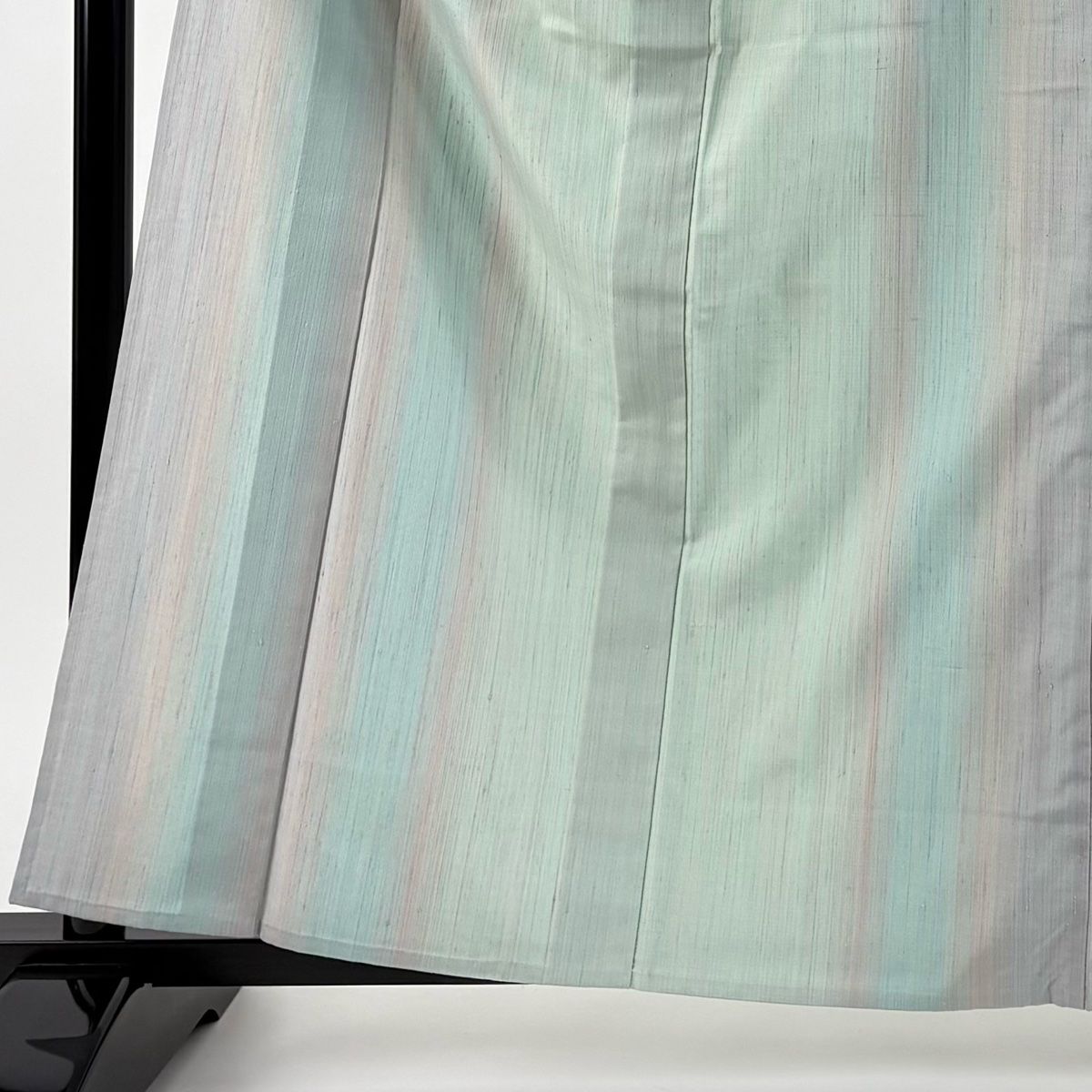 紬 身丈160 5 cm 裄丈64 M 単衣 縦縞 薄緑 正絹 秀品