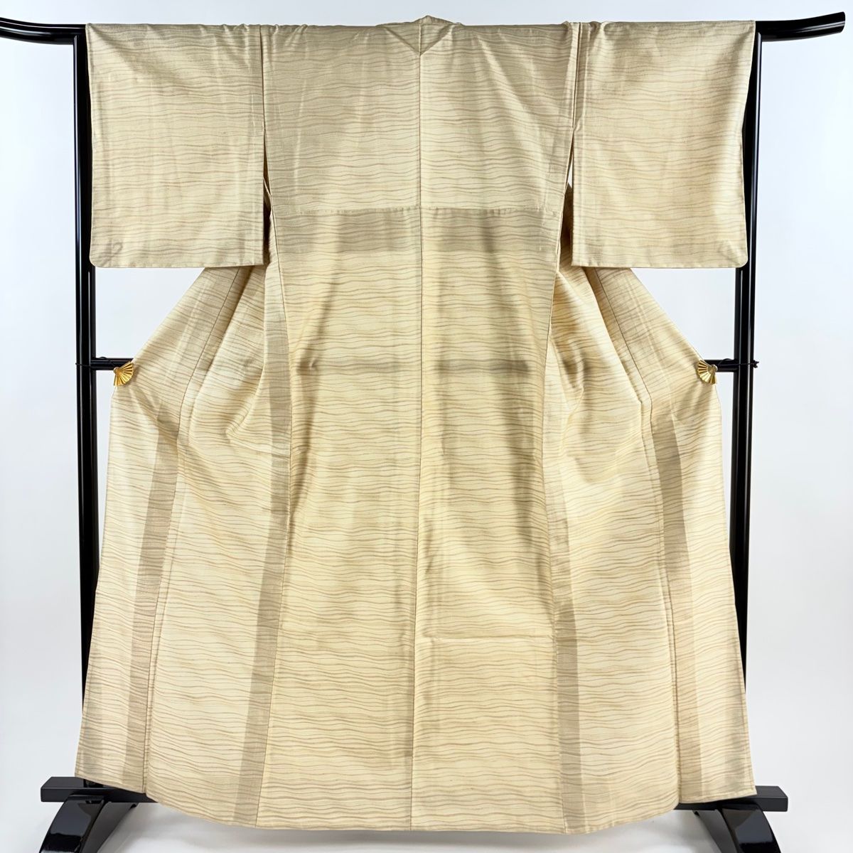 紬 身丈163 cm 裄丈65 5 M 薄物 やまと 薄茶色 正絹 秀品