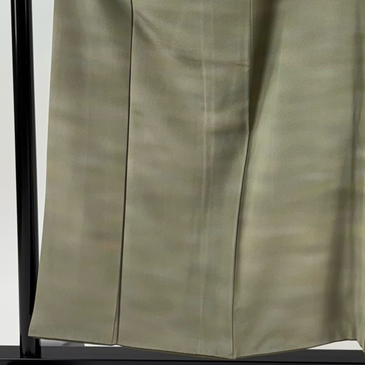 小紋 身丈154 cm 裄丈64 M 袷 本郷大田子 大田子そめ 落款 ぼかし柄 灰緑 正絹 秀品