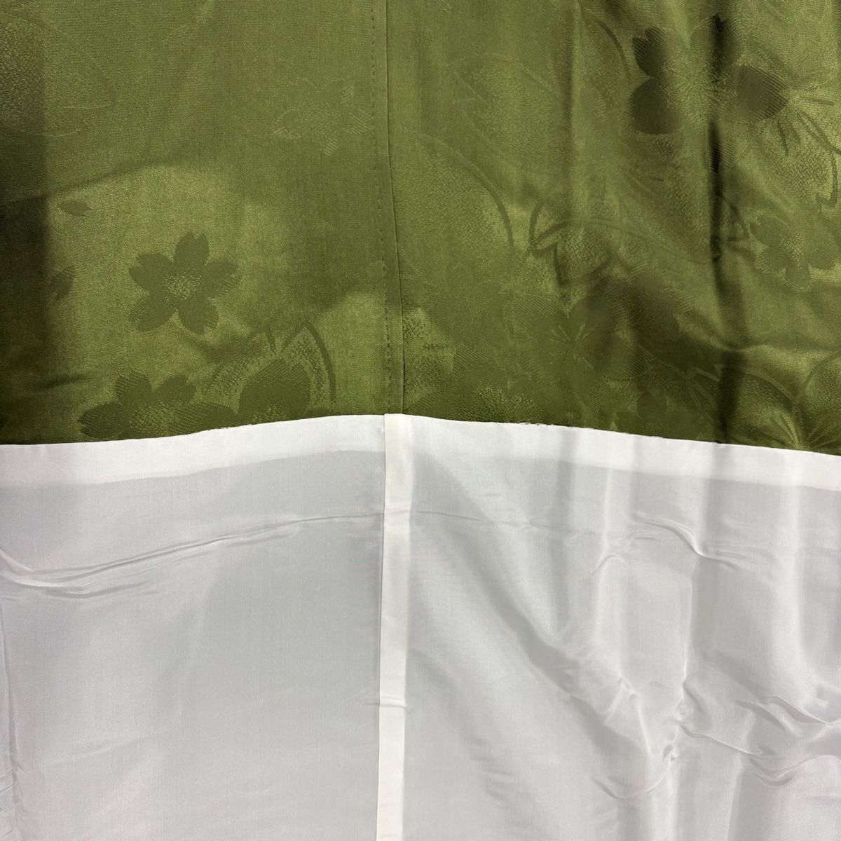  長襦袢 身丈135 5 cm 裄丈67 L 地紋 よもぎ色 正絹 秀品 長襦袢 長襦袢 半襦袢