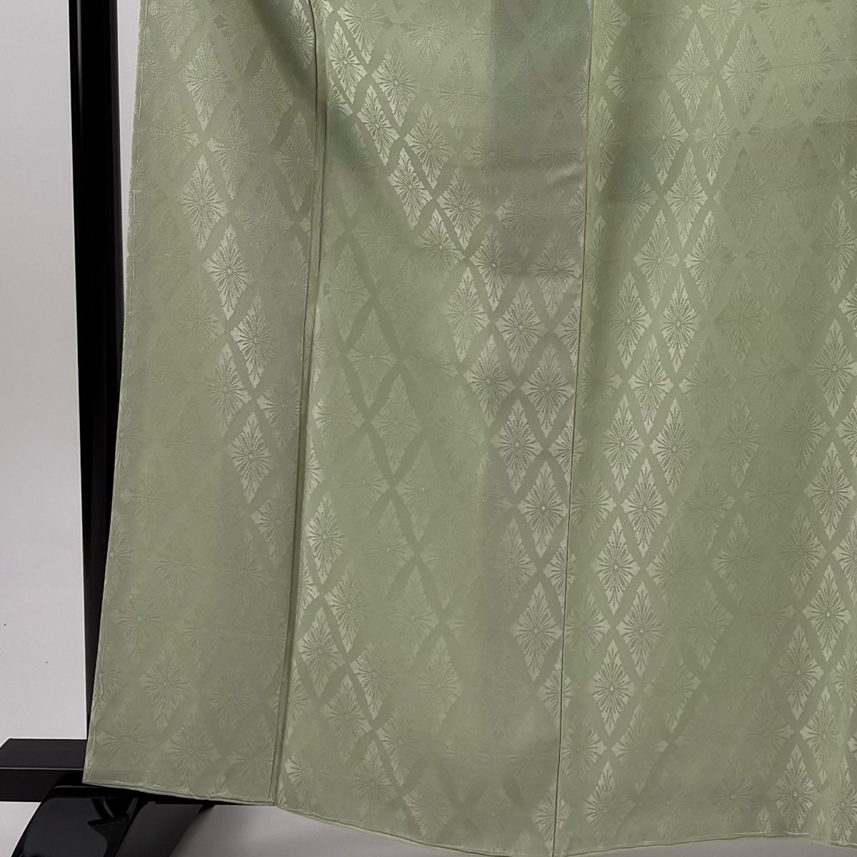 小紋 身丈162 cm 裄丈63 S 袷 地紋 銀糸 薄緑 正絹 秀品