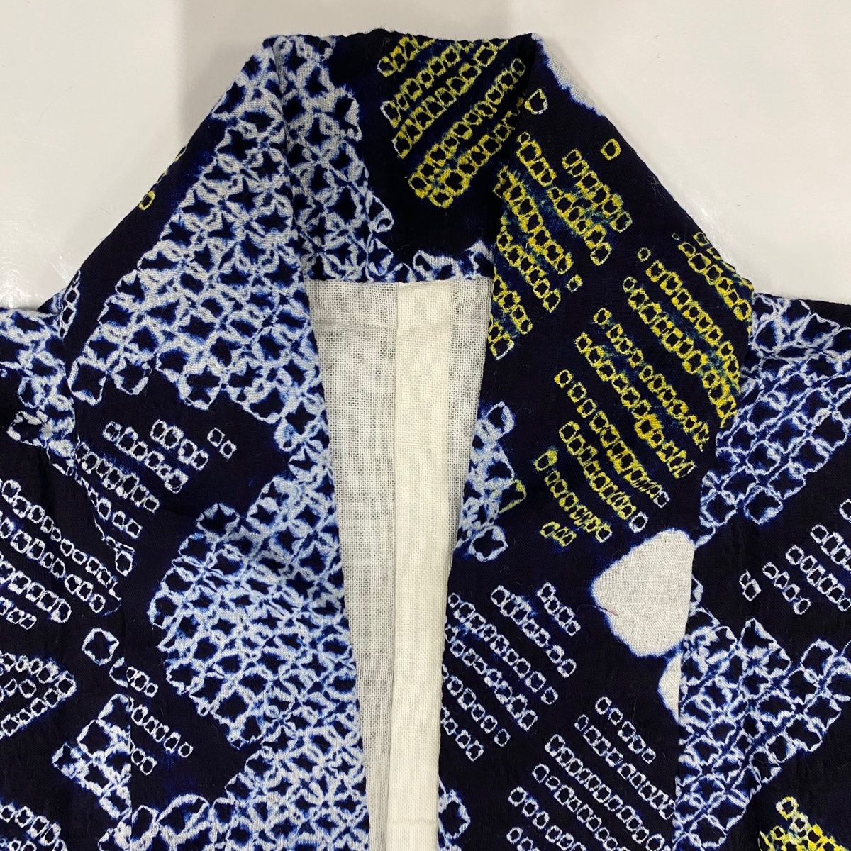 浴衣 身丈152cm 裄丈60.5cm S 絞り浴衣 草花 紺色 綿 名品 【中古