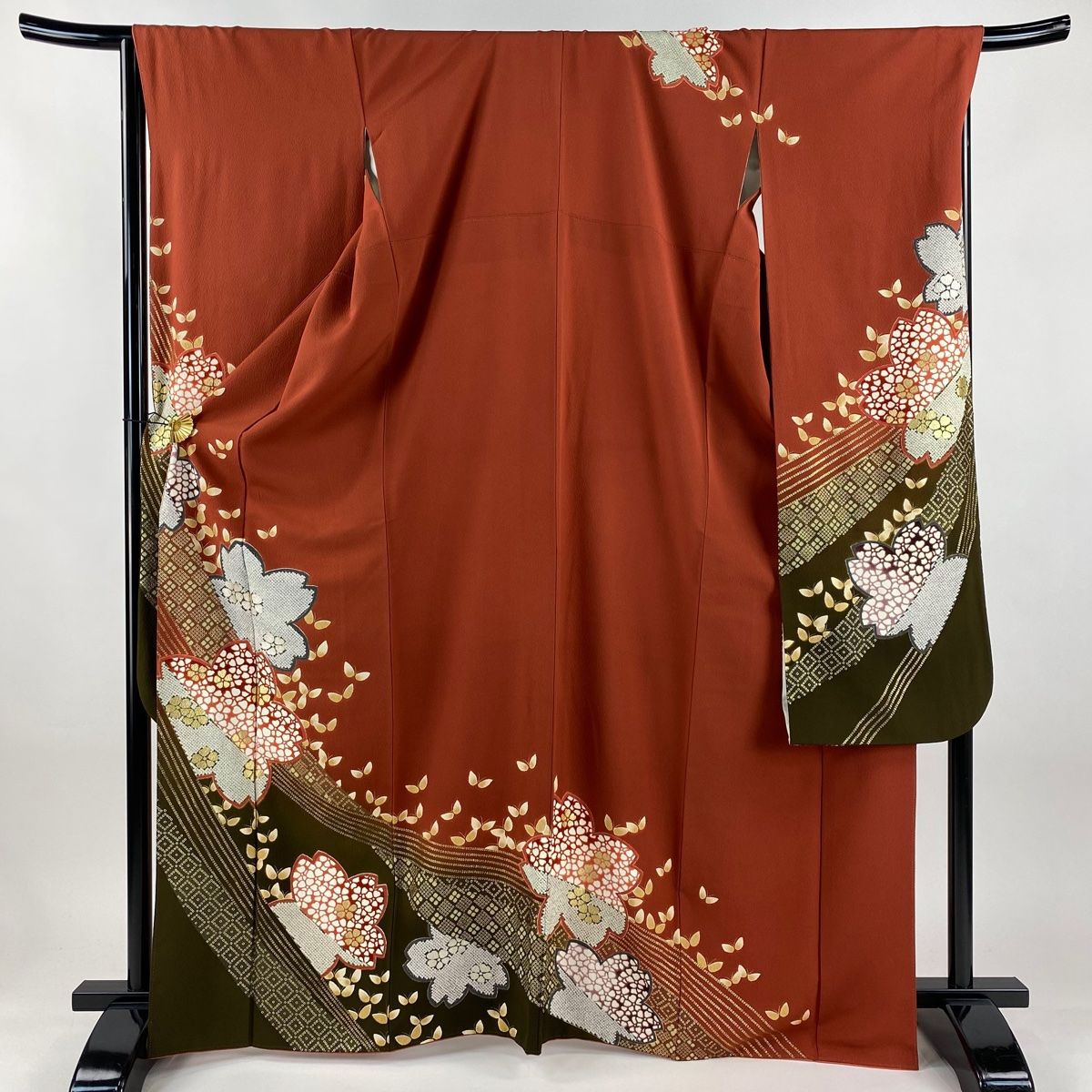 振袖 身丈168cm 最高 裄丈68cm L 袷 桜 蝶 金銀彩 縮緬 赤茶