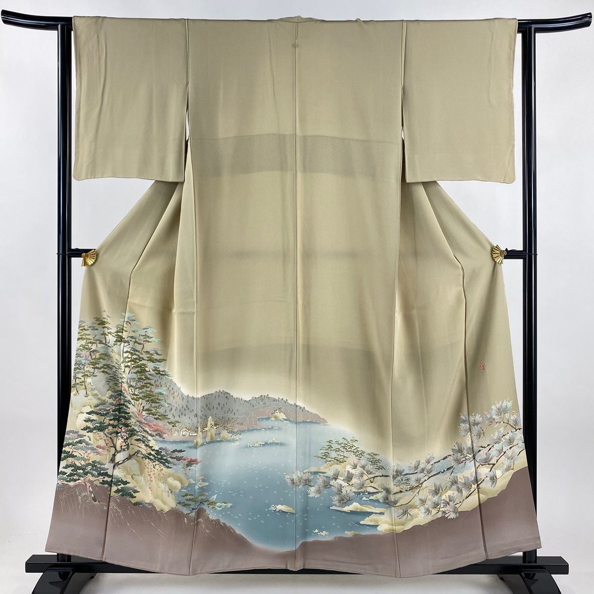 色留袖 身丈158 cm 裄丈62.5 S 袷 柿本市郎 落款 風景 松 ぼかし 染め分け 薄茶色 正絹 一つ紋
