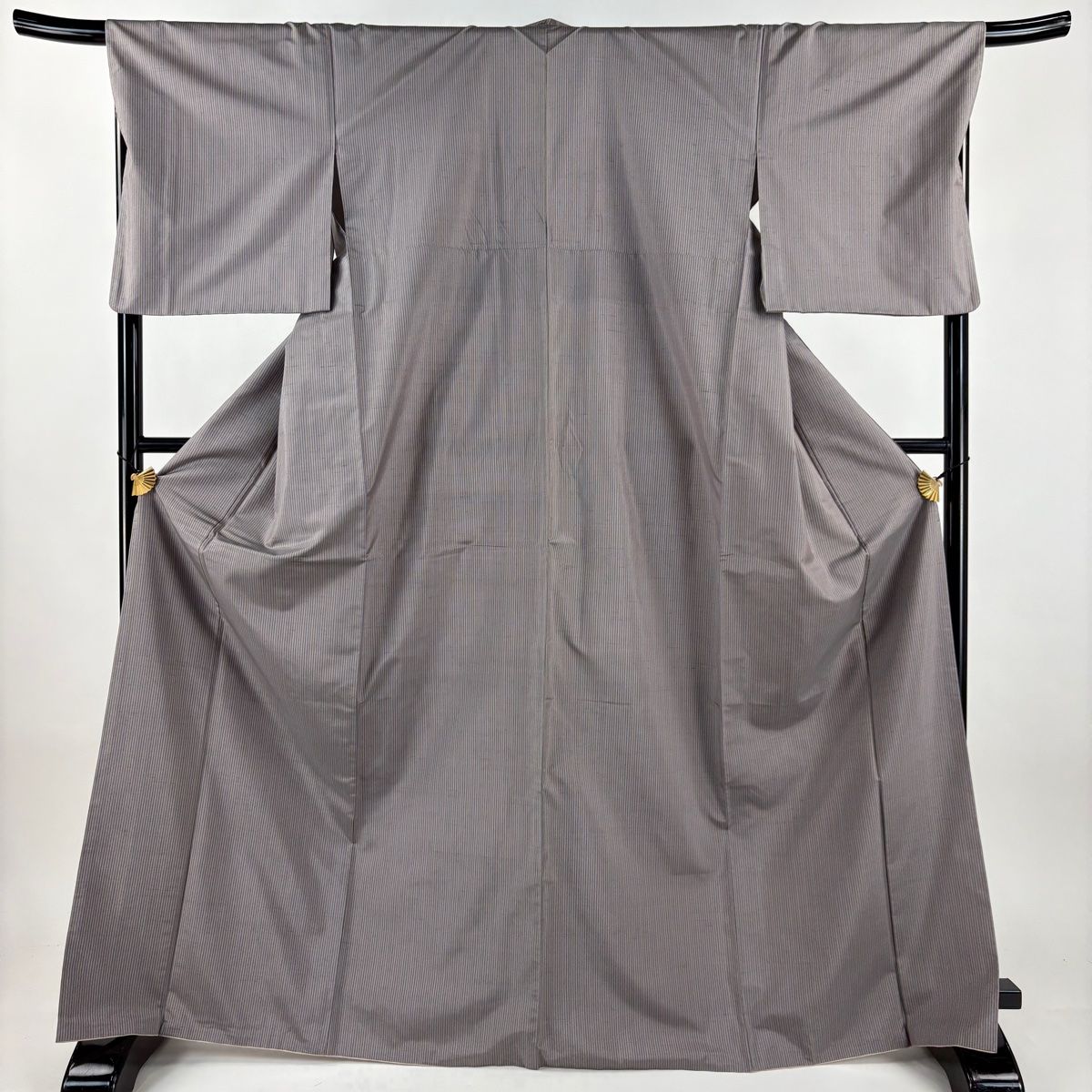 大島紬 身丈169 cm 裄丈69 L 袷 屋久杉染 証紙 縦縞 灰紫 正絹