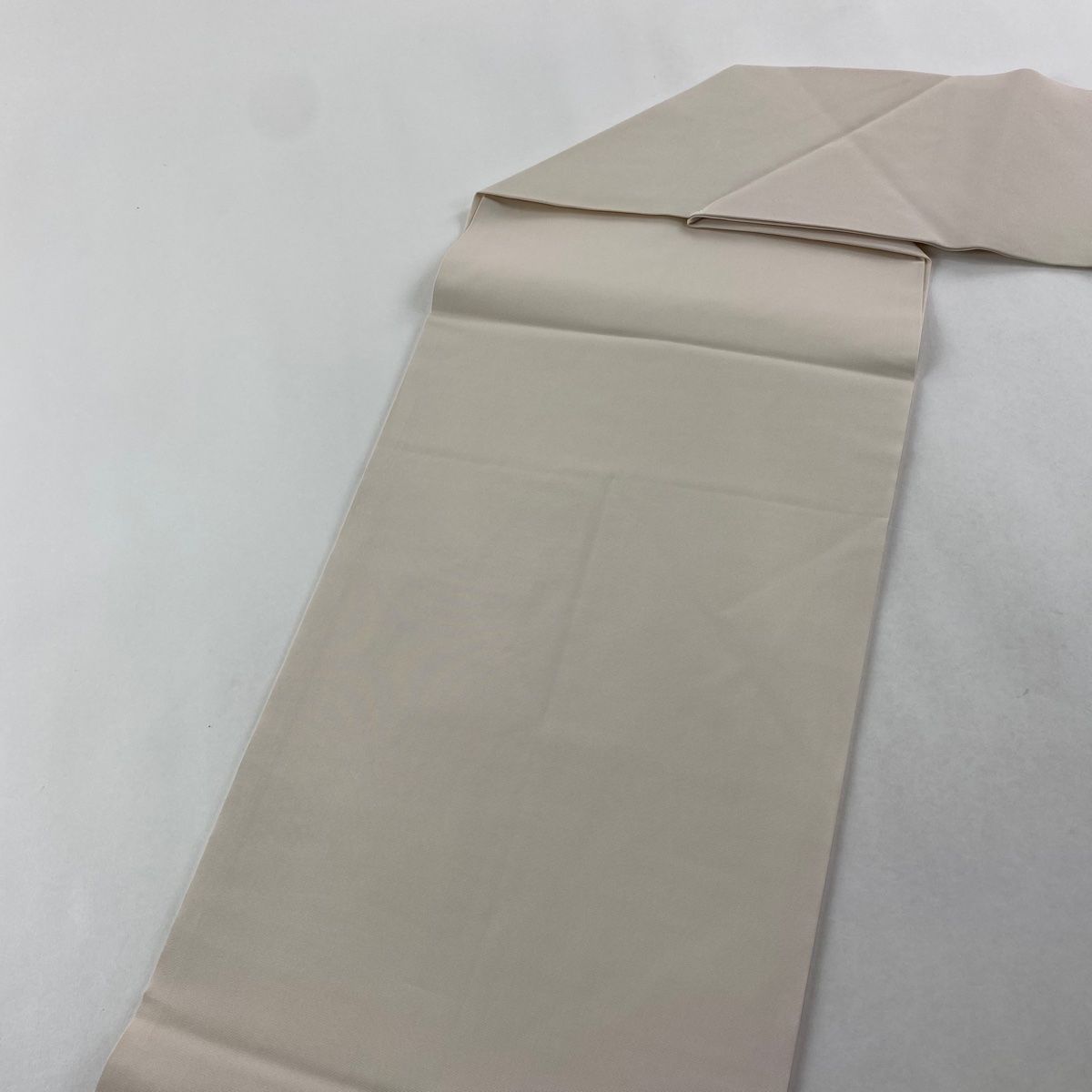  名古屋帯 秀品 草花 金糸 金彩 クリーム 正絹 名古屋帯 帯