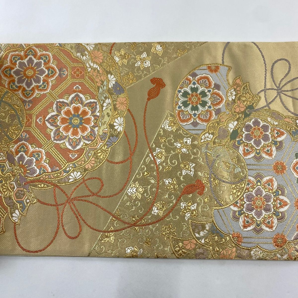 美品】 袋帯 秀品 関西仕立て 蜀江華文 裂取鳥兜文 刺繍 金糸 金色 全