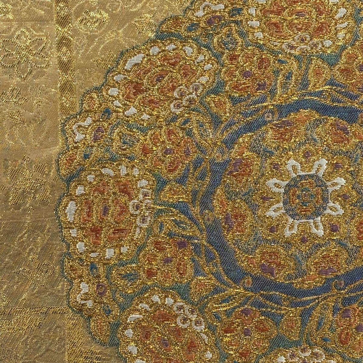 袋帯 落款 華文 花唐草 金糸 箔 金色 六通 正絹