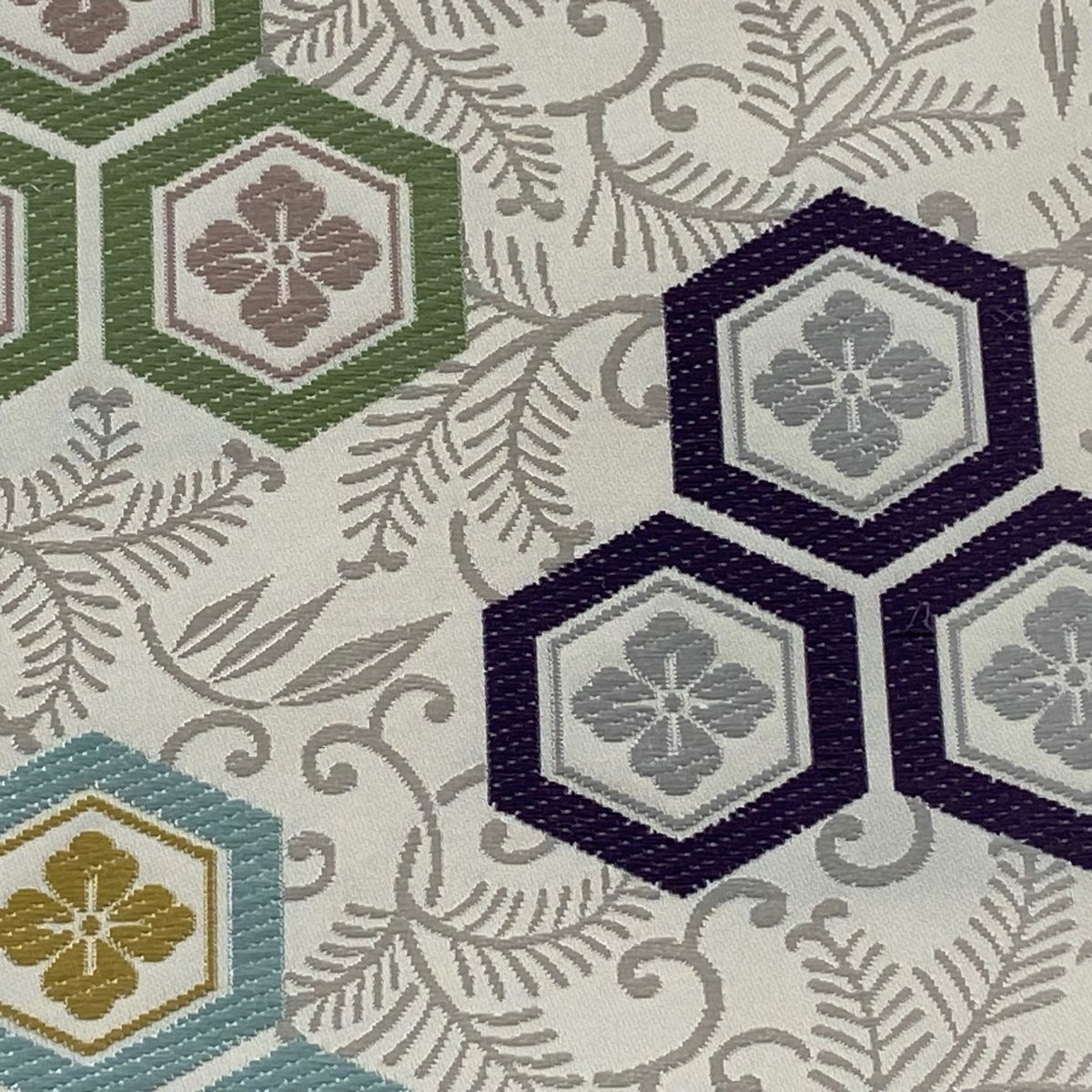 袋帯 亀甲 花 唐織 クリーム 六通 正絹