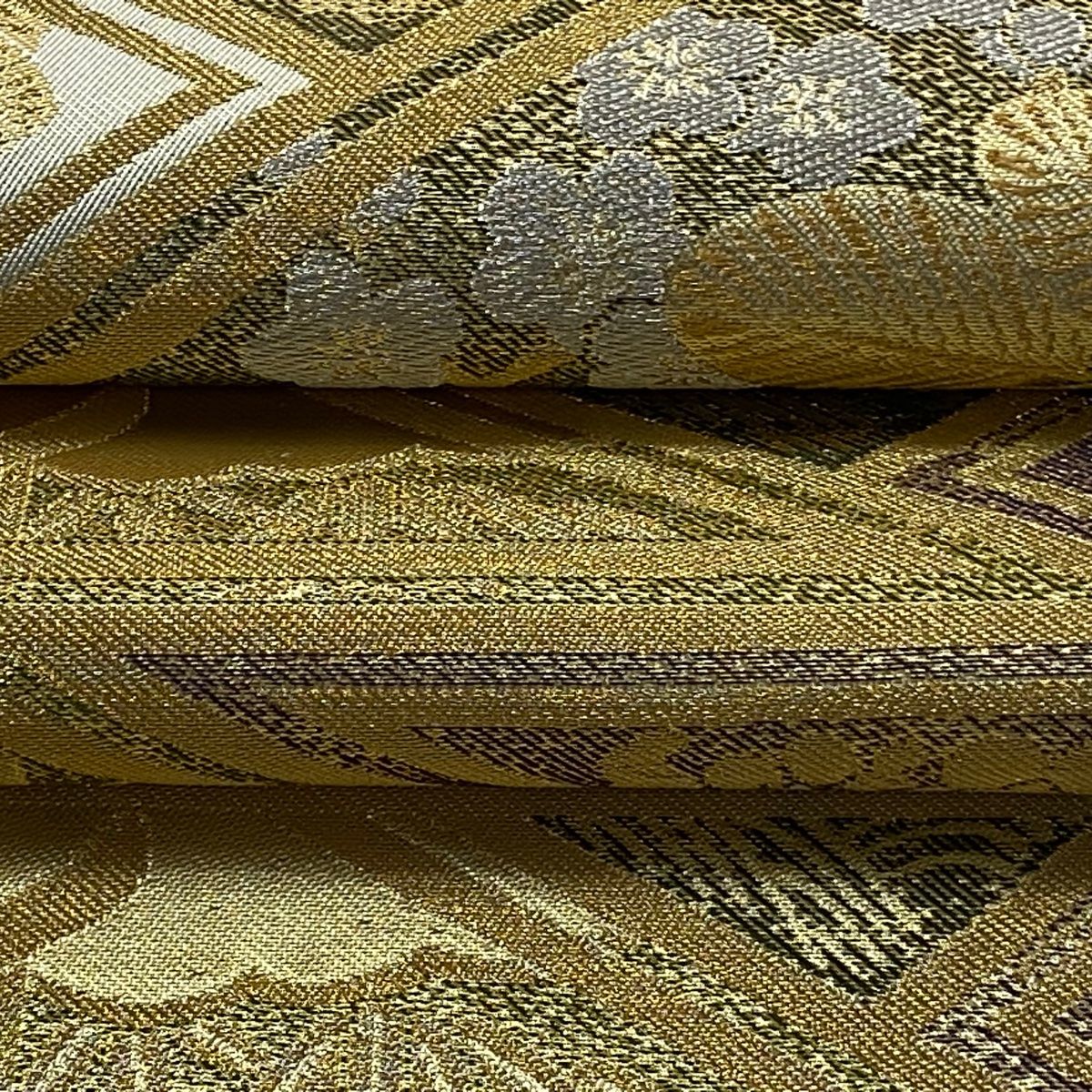 川島織物　袋帯　金糸　松竹梅　松皮菱　椿　着物　帯　028k 川島織物 袋帯 金糸 松竹梅 松皮菱 椿 着物 帯 028k 川島織物 袋帯 女性