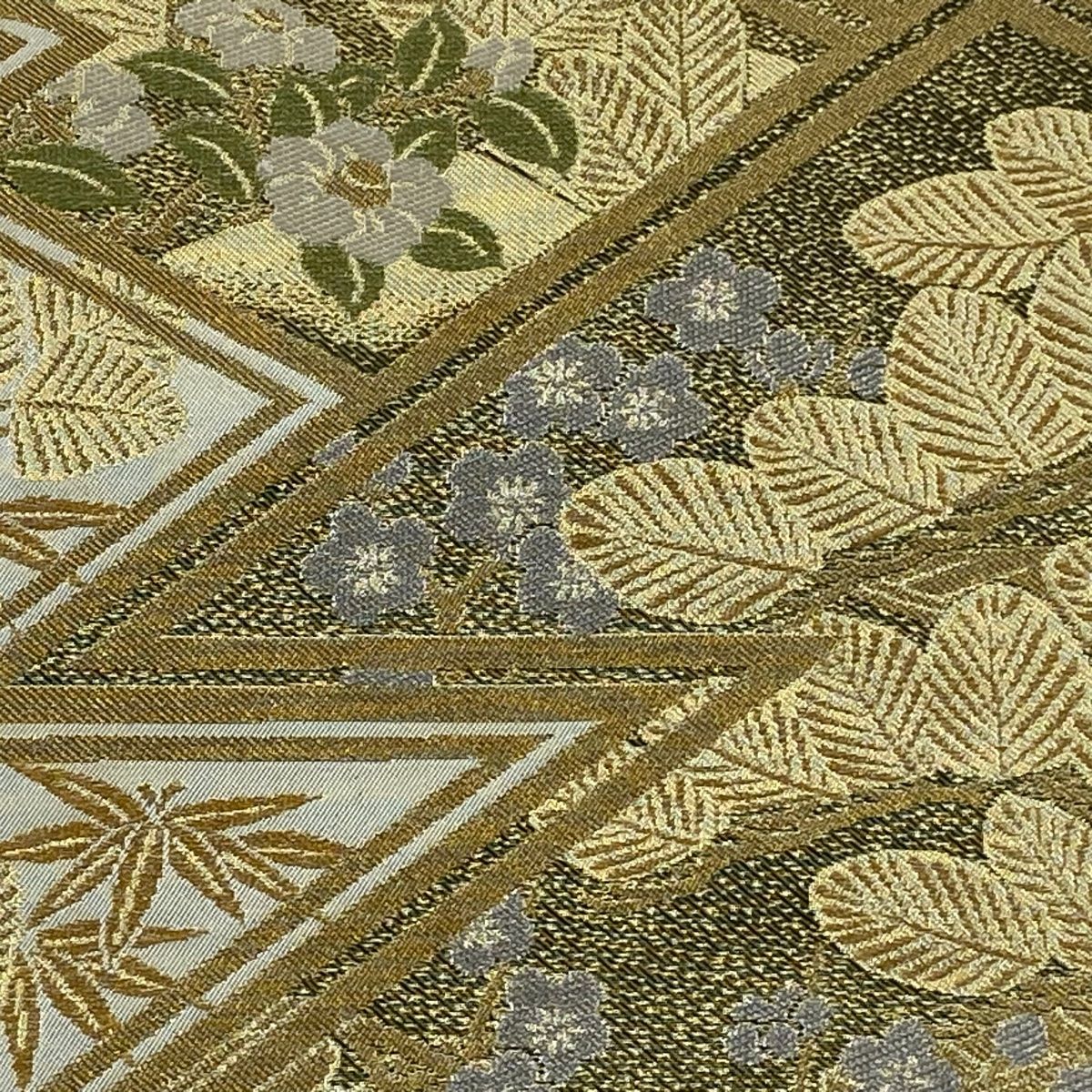 美品】 袋帯 逸品 川島織物 落款 松竹梅 椿 金銀糸 箔 金色 全通 正絹
