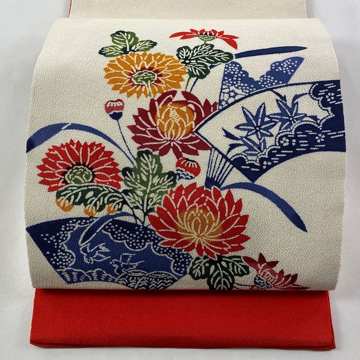 美品】 開き名古屋帯 逸品 栗山吉三郎 落款 扇面 草花 縮緬 クリーム