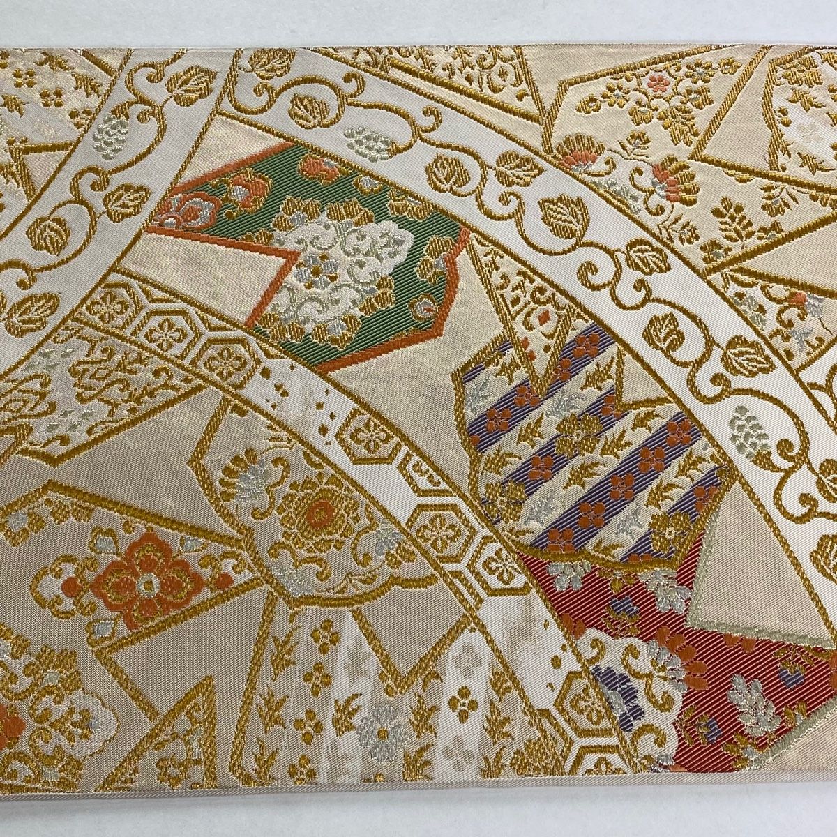  袋帯 北出与三郎 落款 関西仕立て 葡萄唐草 華文 金銀糸 箔 金色 六通 正絹 袋帯 帯