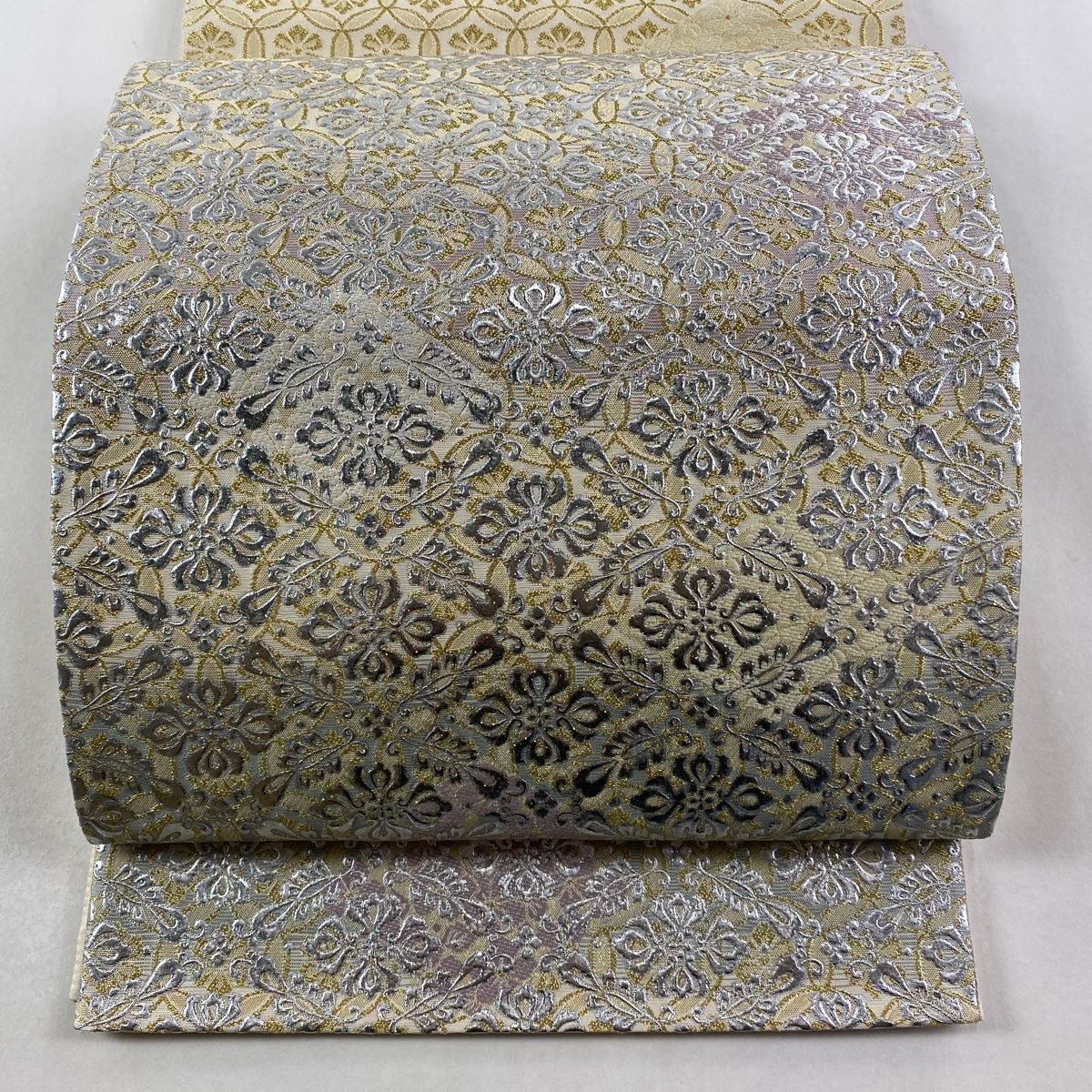 袋帯 和田光正 落款 花菱 金銀彩 金糸 銀色 お太鼓柄 正絹