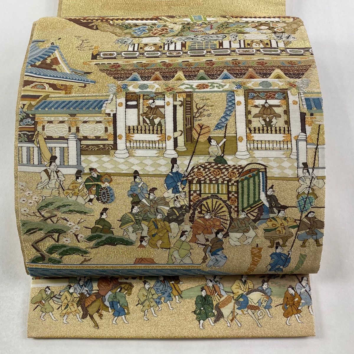 袋帯 建物 人物 金糸 金色 お太鼓柄 正絹