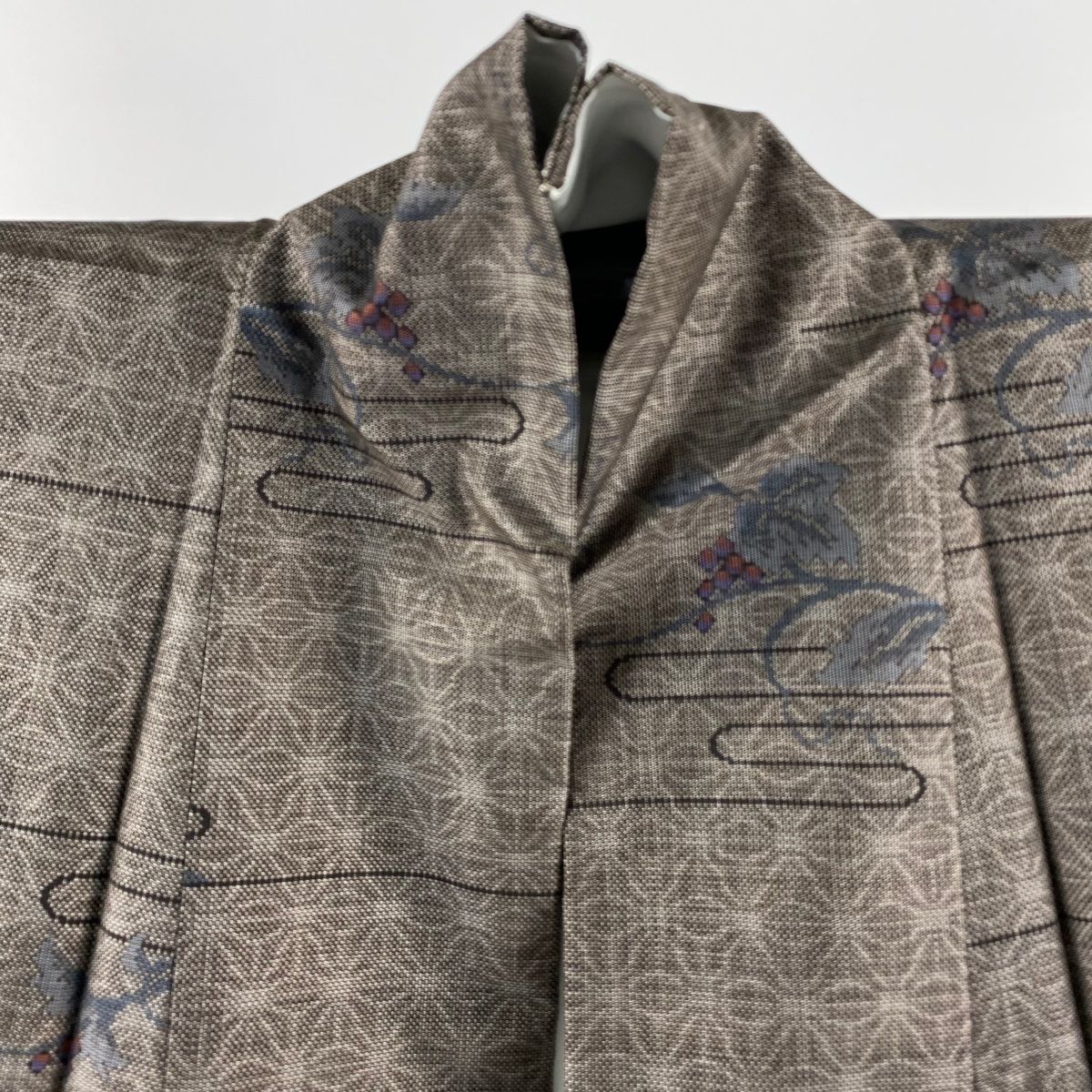  紬 身丈160 5 cm 裄丈65 M 袷 袋帯セット 葉と実 ヱ霞 焦茶色 正絹 秀品 紬 着物