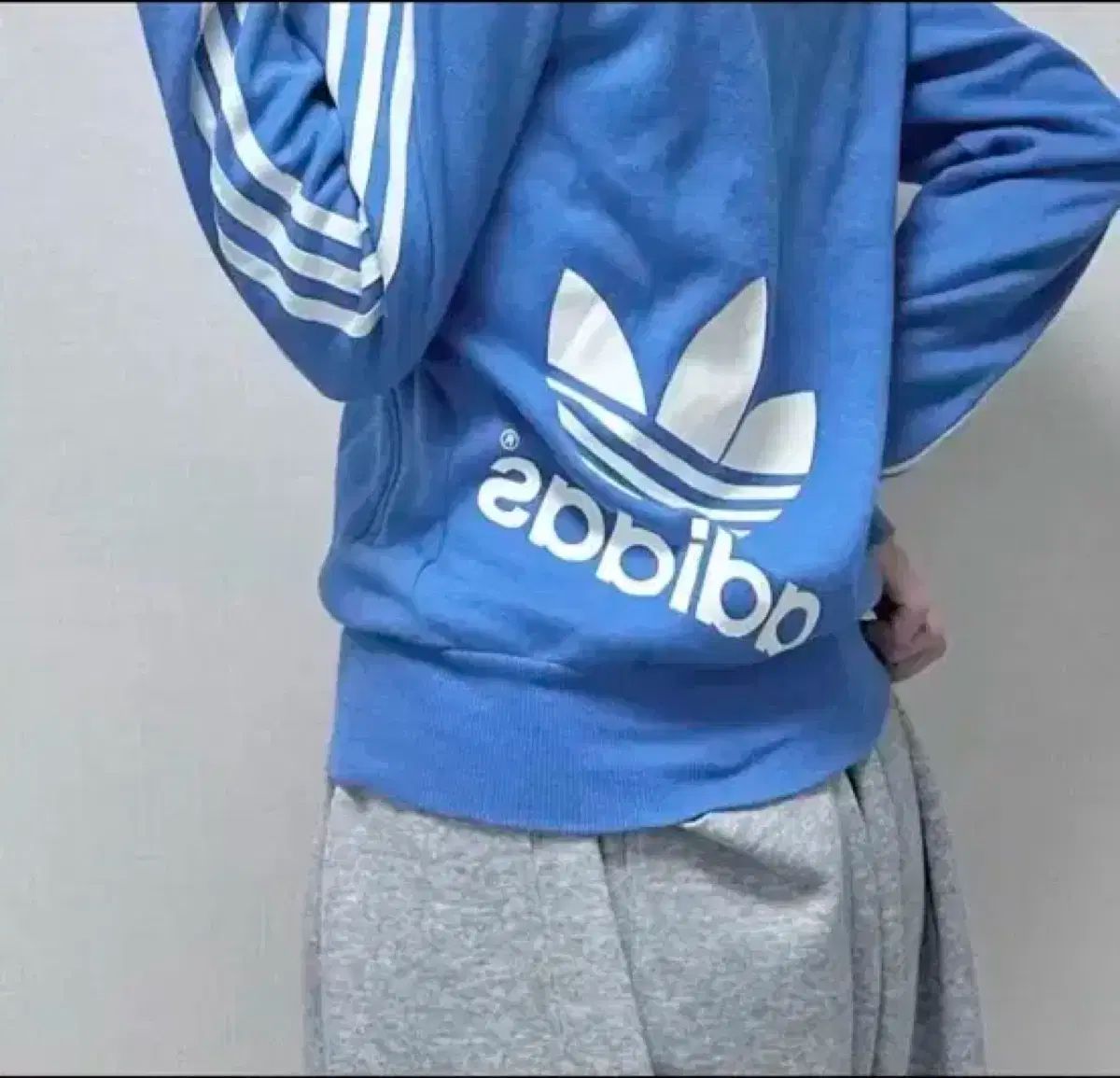 アディダス スカイブルー ジャージ セットアップ あのちゃん風 必須アイテム ヴィンテージ y2k