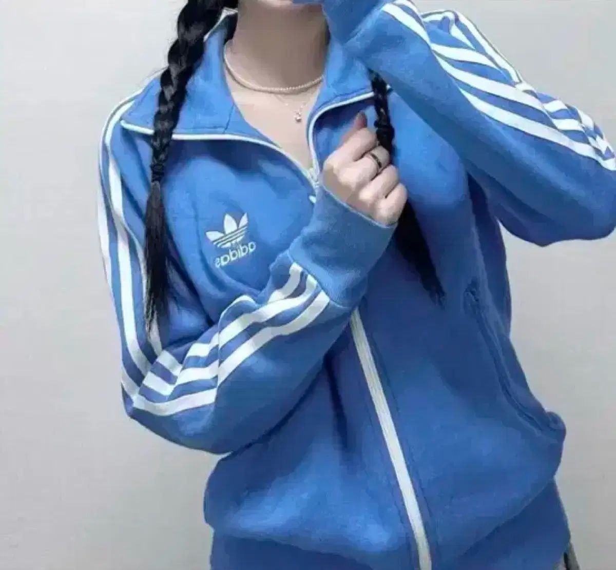 アディダス スカイブルー ジャージ セットアップ あのちゃん風 必須アイテム ヴィンテージ y2k