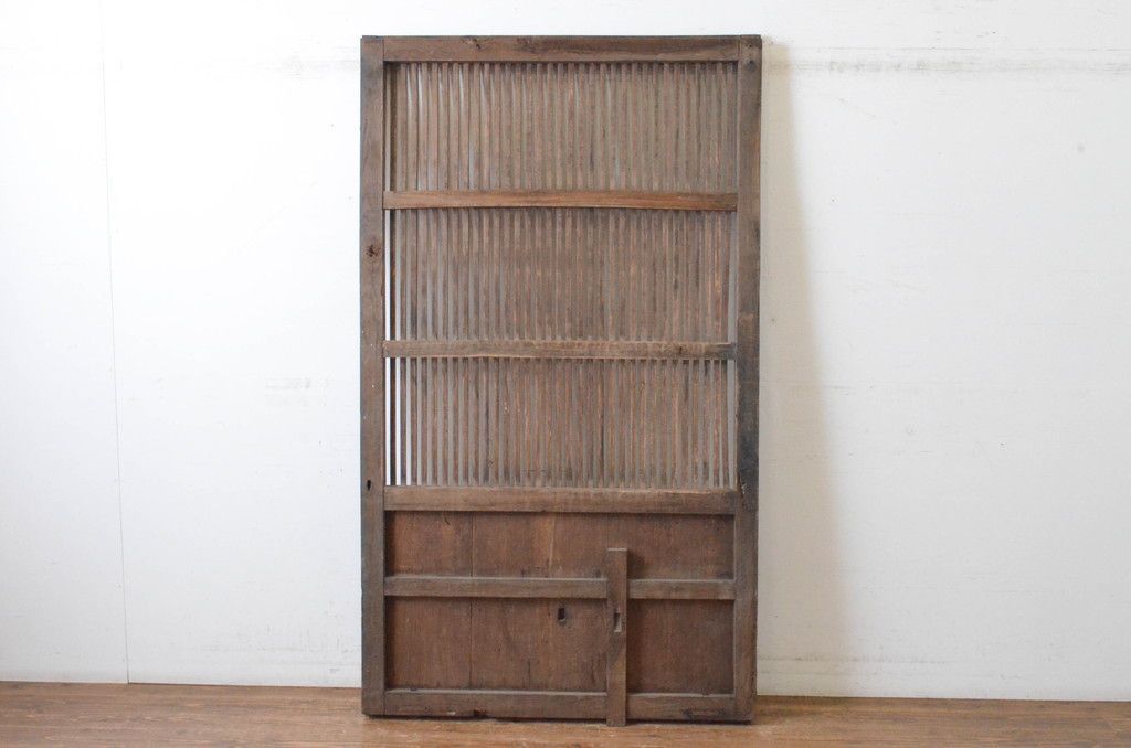 4～7営業日前後で発送 修理加工希望の方3ヶ月程で発送