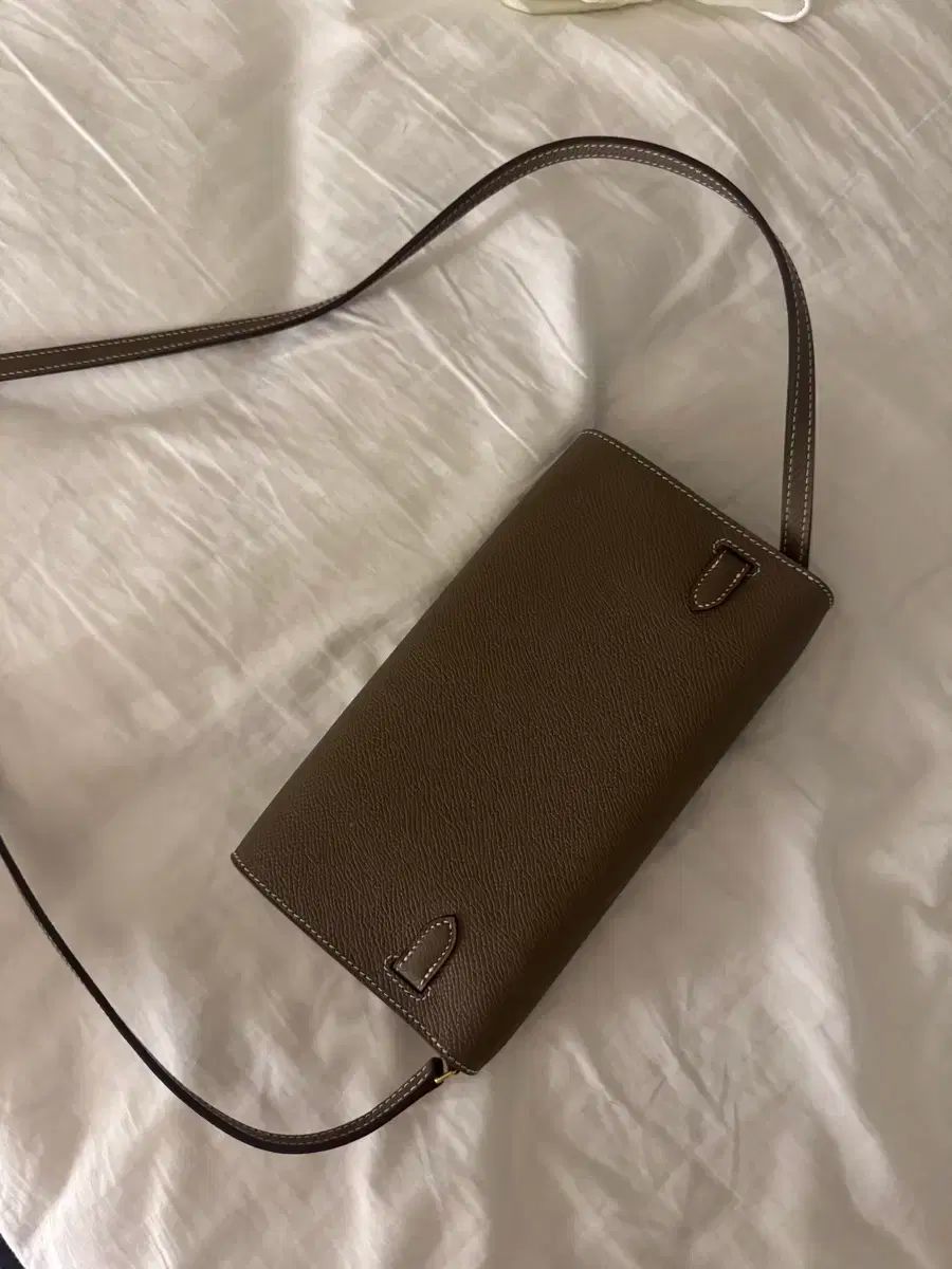 ケイトスペード バッグ katespade カメラ 3D レザー ストーン ロゴ