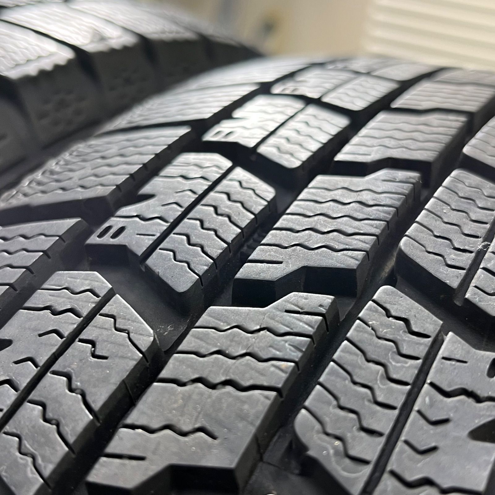 スタッドレスタイヤ