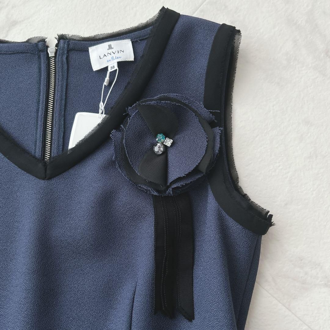 コサージュ付き