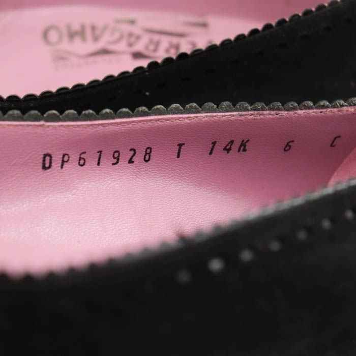  サルヴァトーレフェラガモ バレエシューズ リボン フラットシューズ パンプス 靴 レディース ブラック Salvatore Ferragamo その他 靴