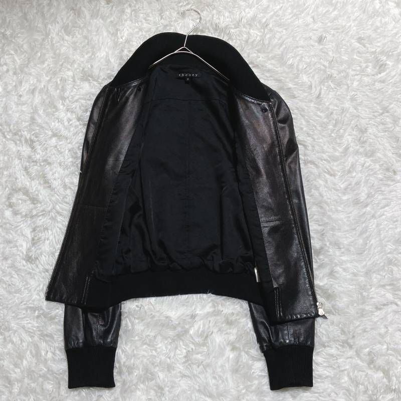 美品⭐️セオリー　シングルライダースジャケット　ダブルジップ　ラムレザー　黒 theory セオリー シングルライダースジャケット ラムレザー リブ