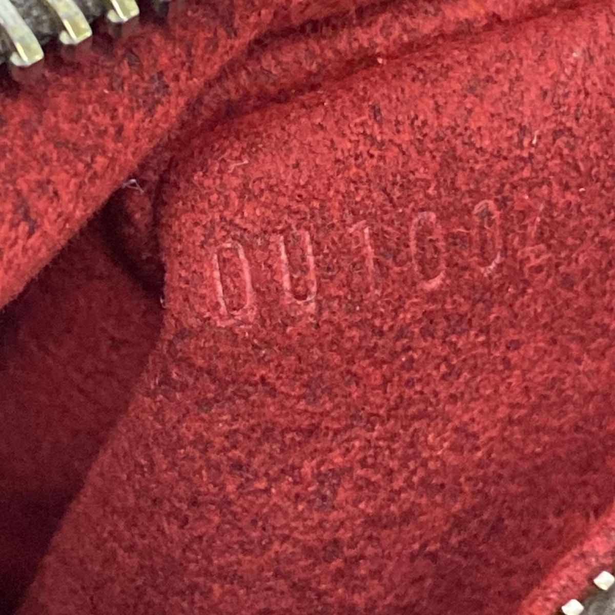 ショルダーバッグ