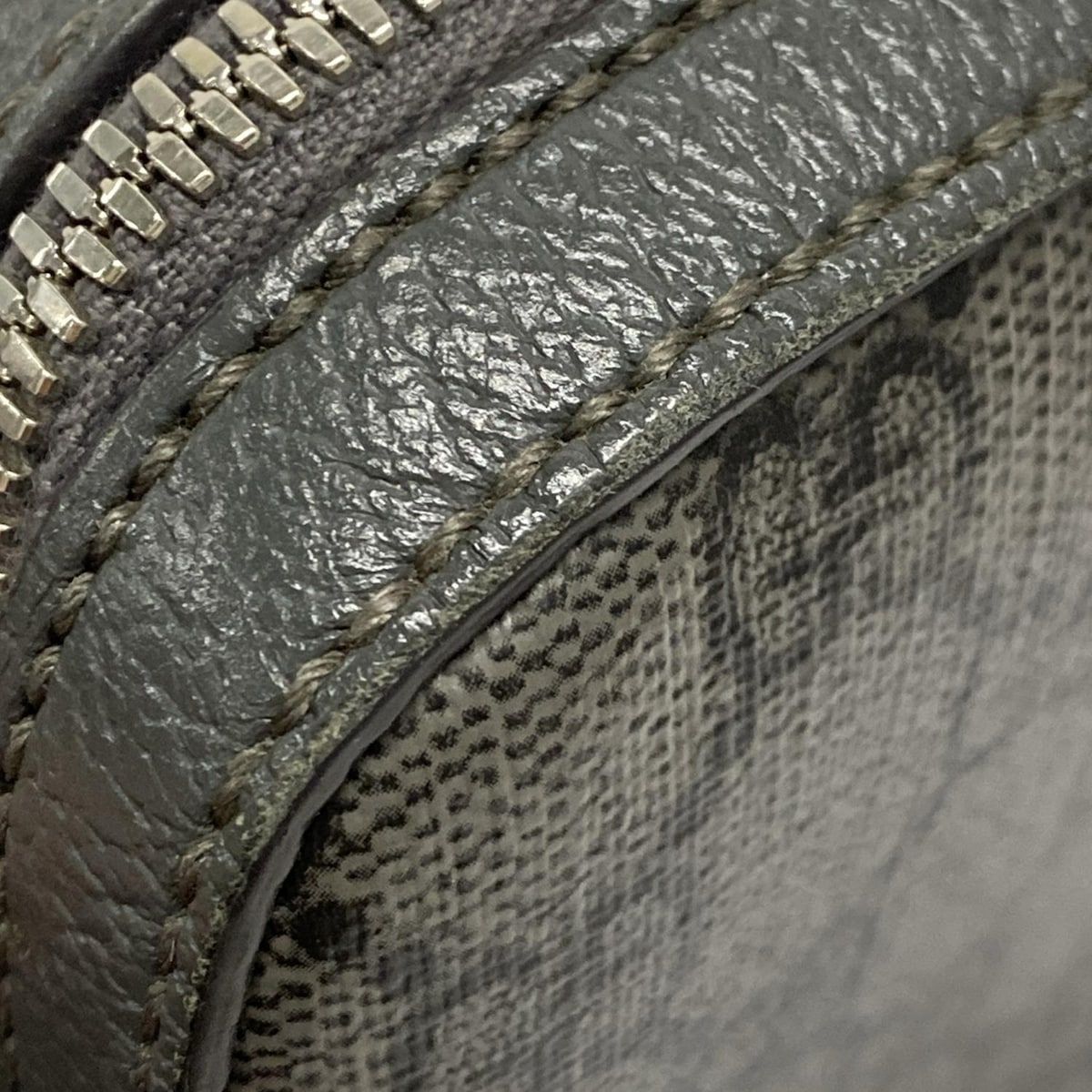 スモール クロスボディバッグ